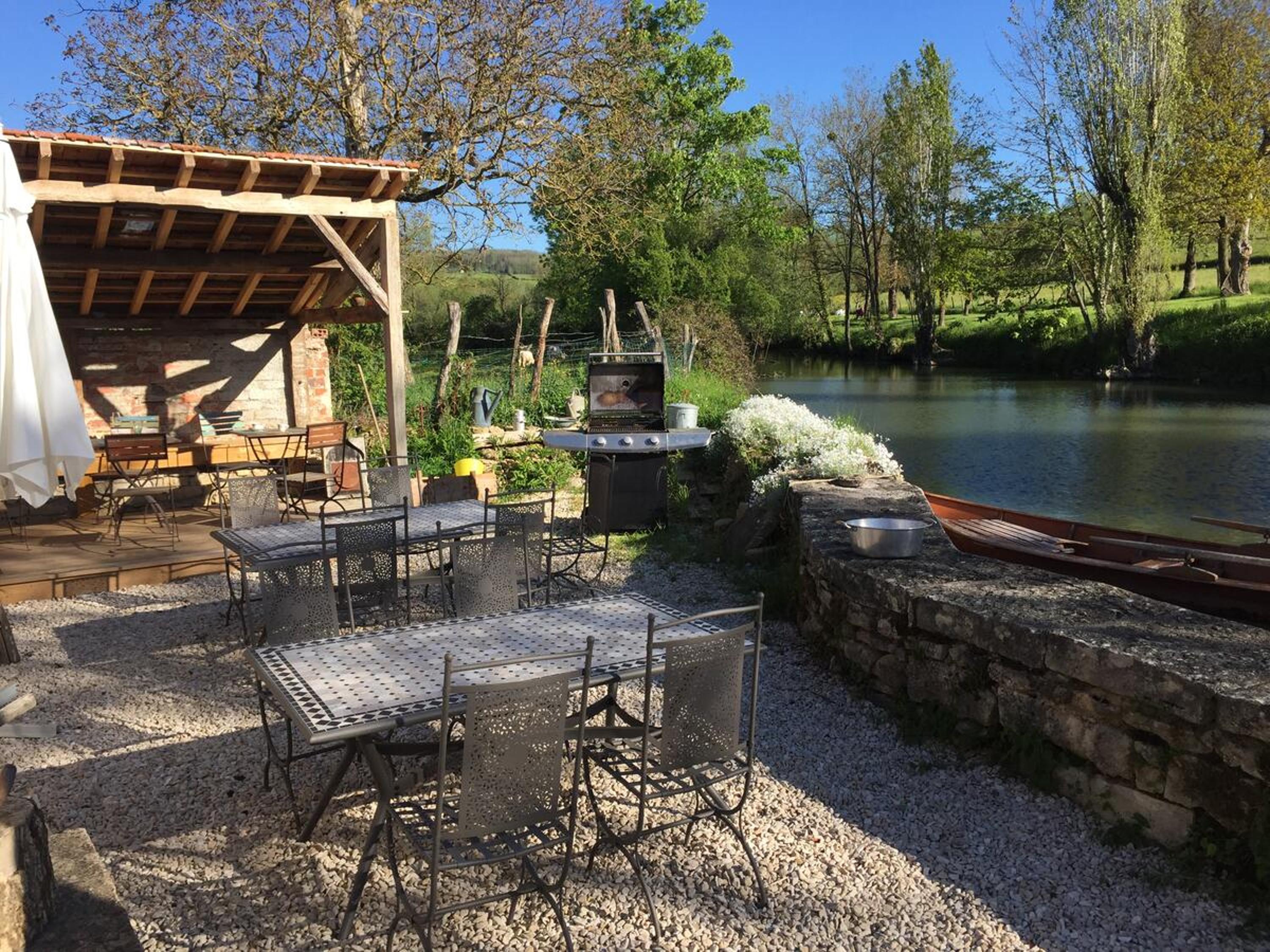 Ancien moulin Créancey view 5