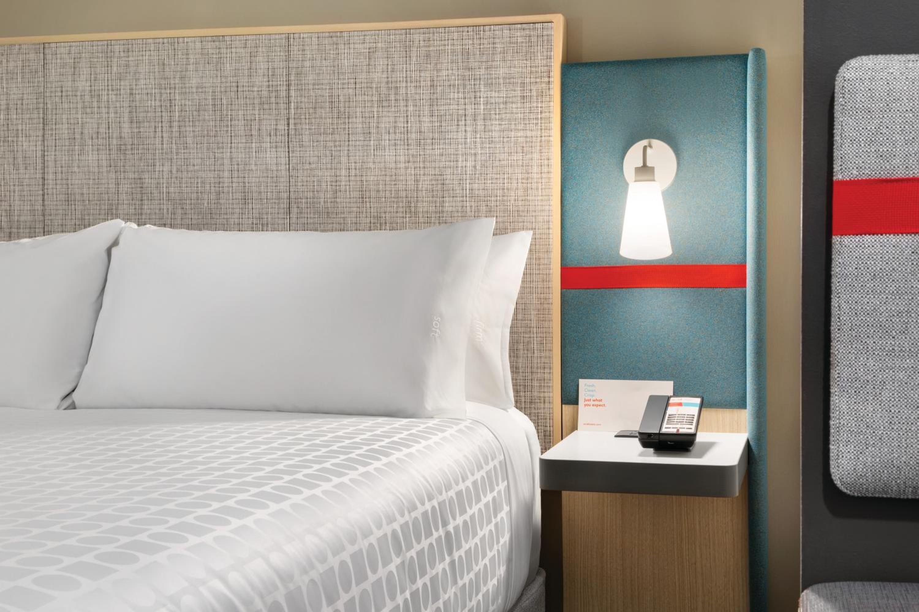 Perry Vacations - avid hotel Perry-National Fairground Area, an IHG Hotel - Property Image 14