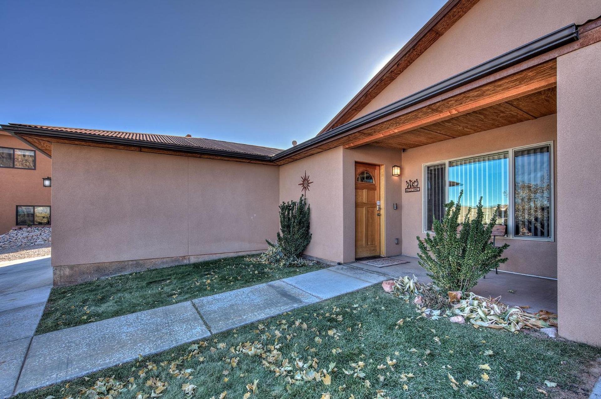 Oleander Place view 4