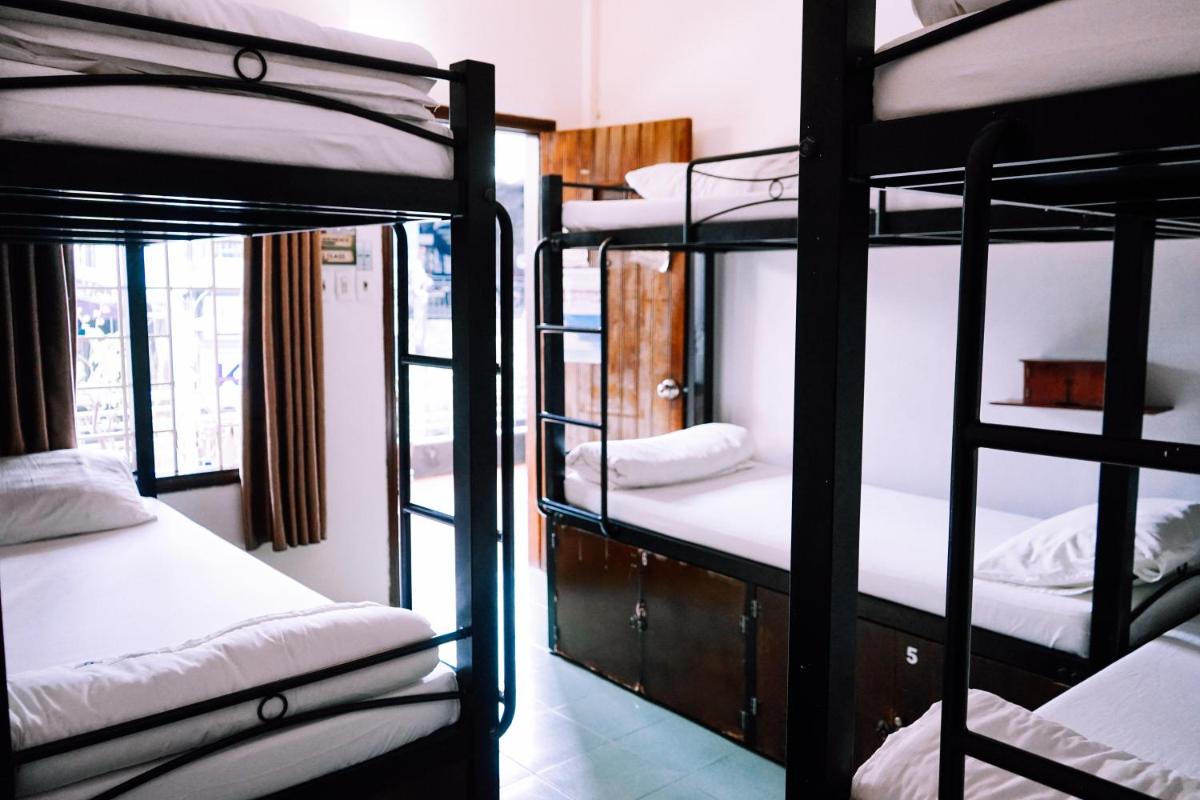 Vietnam Backpacker Hostels - Hue view 4