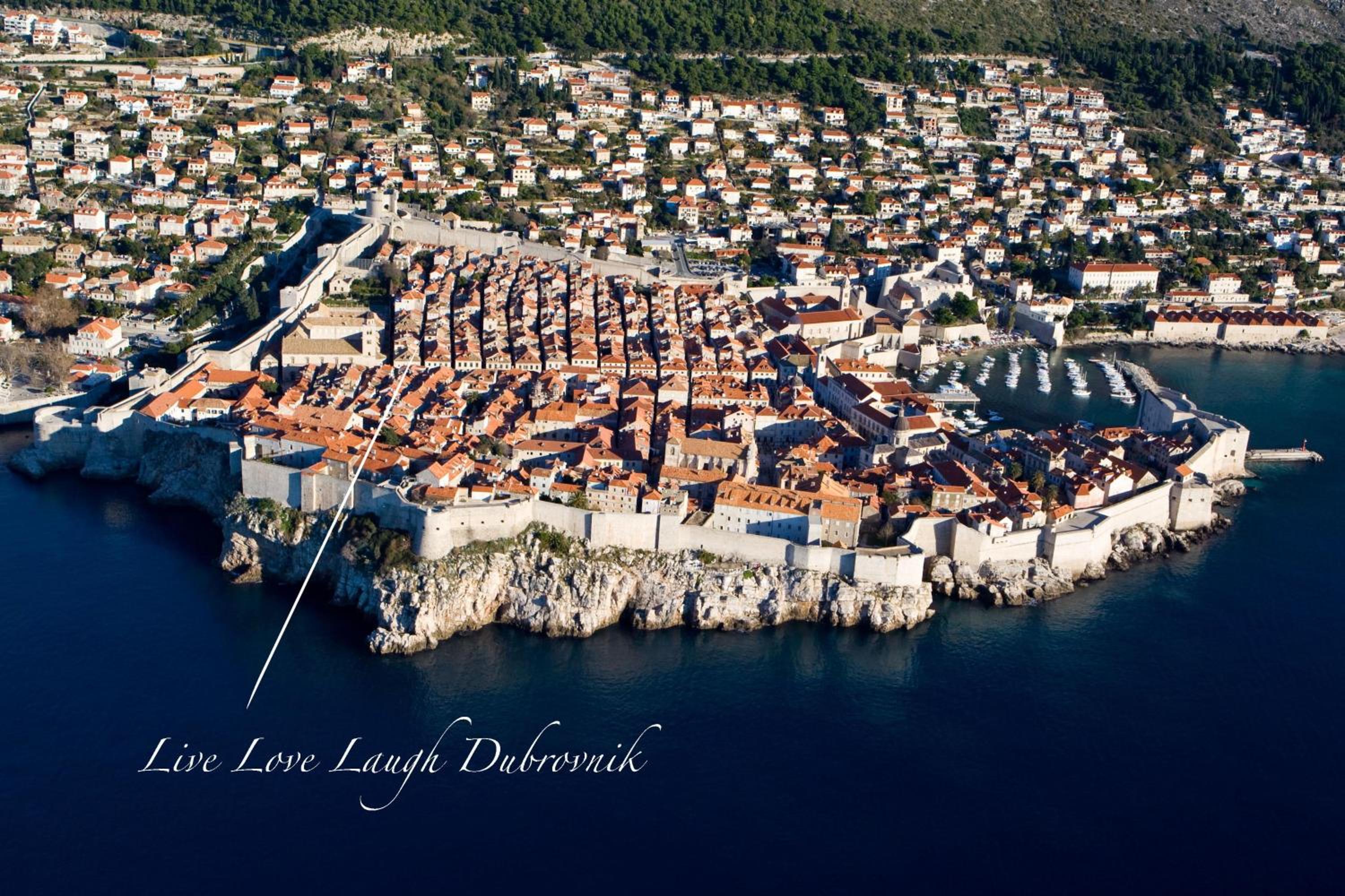 Live Laugh Love Dubrovnik Luxury Rooms
