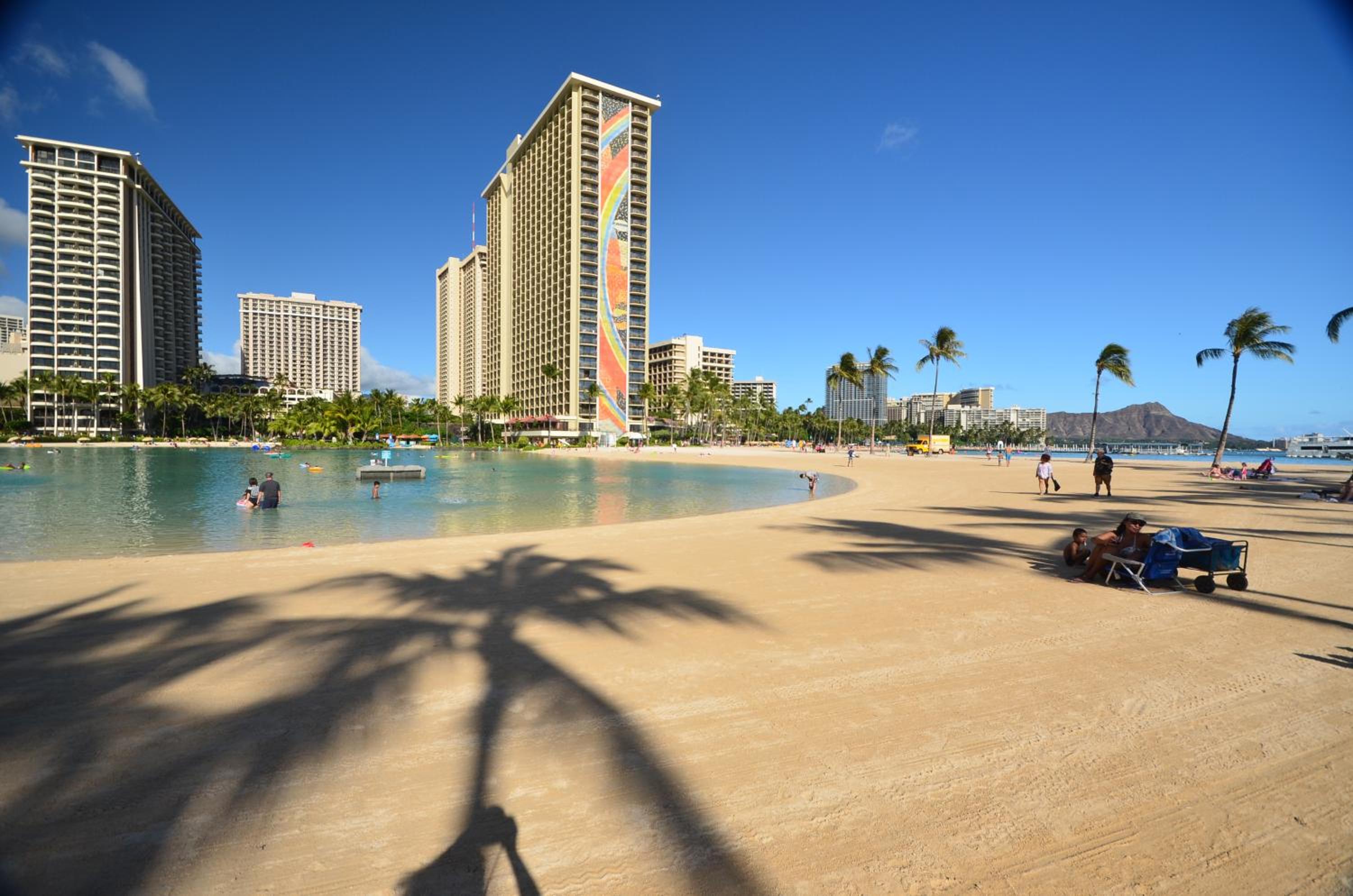 Hotel IH805 Waikiki 1777 Ala Moana Blvd Honolulu - Image 1