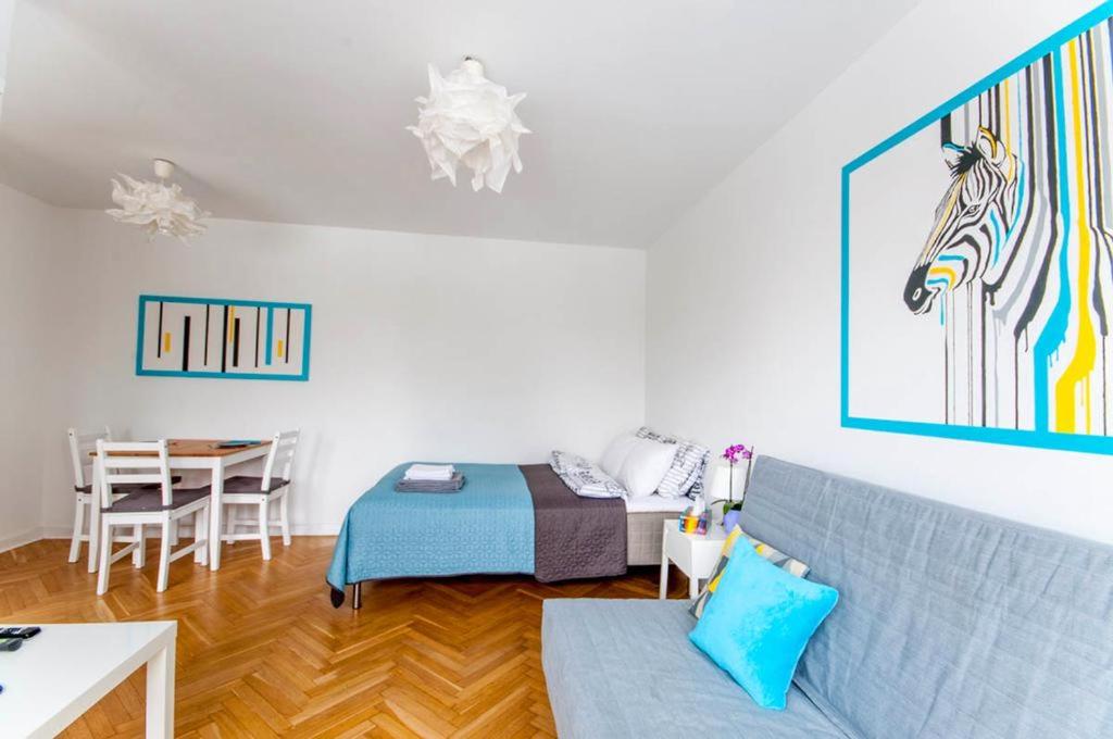 Center Warsaw- Apartamenty Smolna