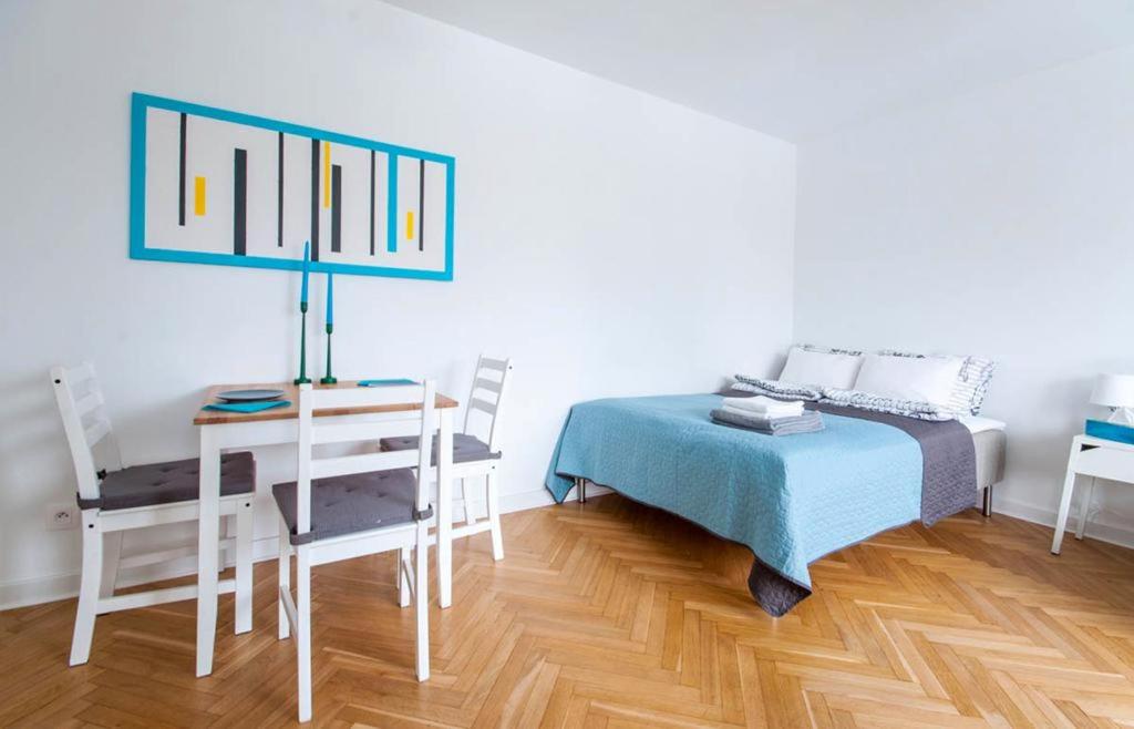 Center Warsaw- Apartamenty Smolna