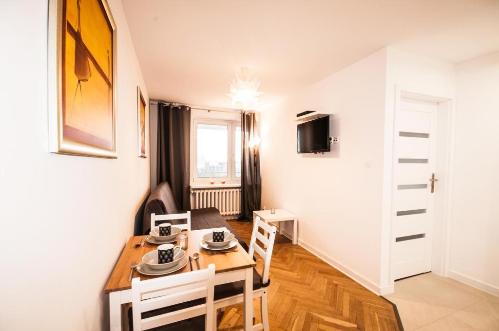 Center Warsaw- Apartamenty Smolna