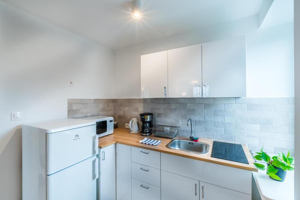 Center Warsaw- Apartamenty Smolna