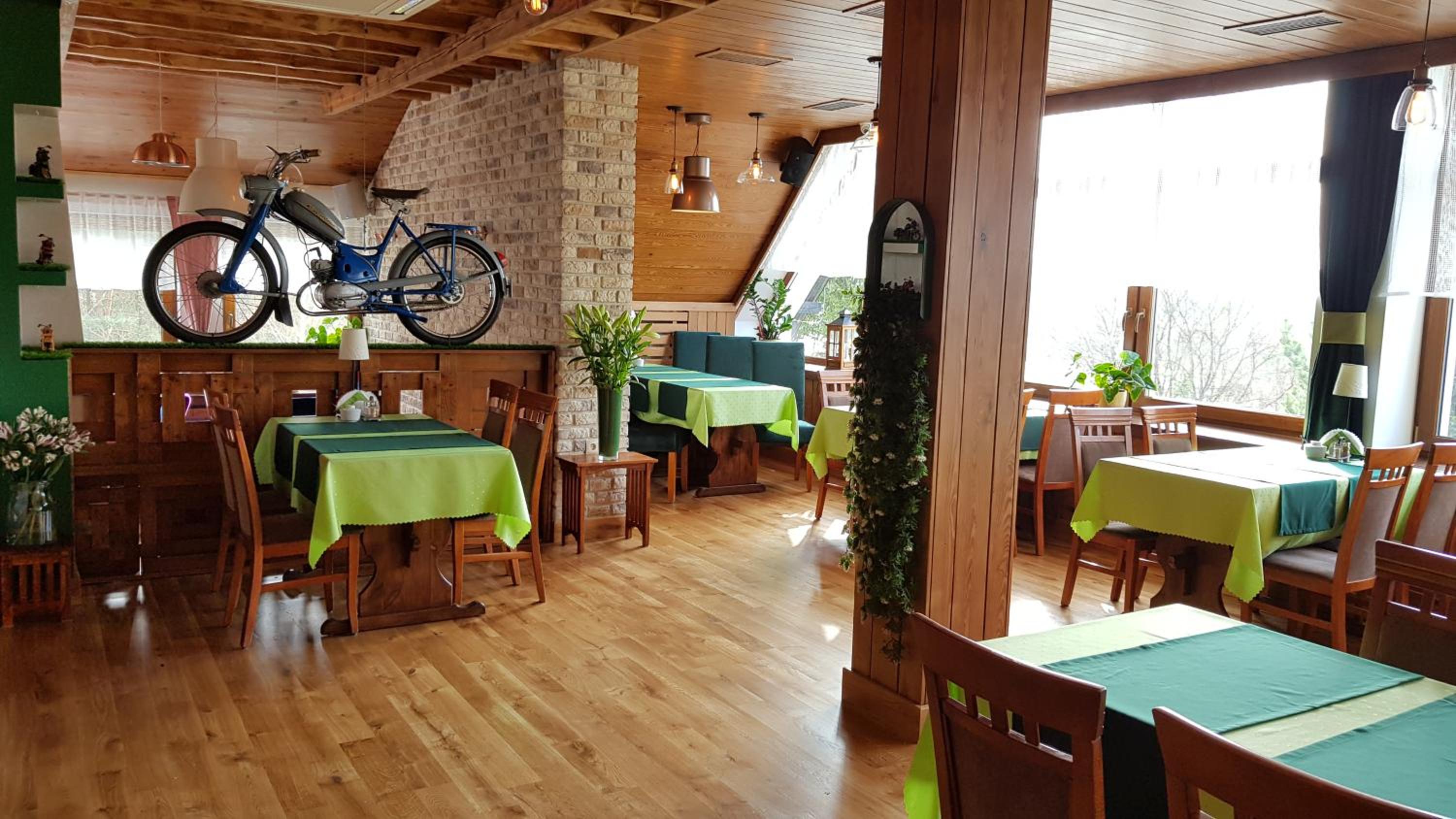 restaurant