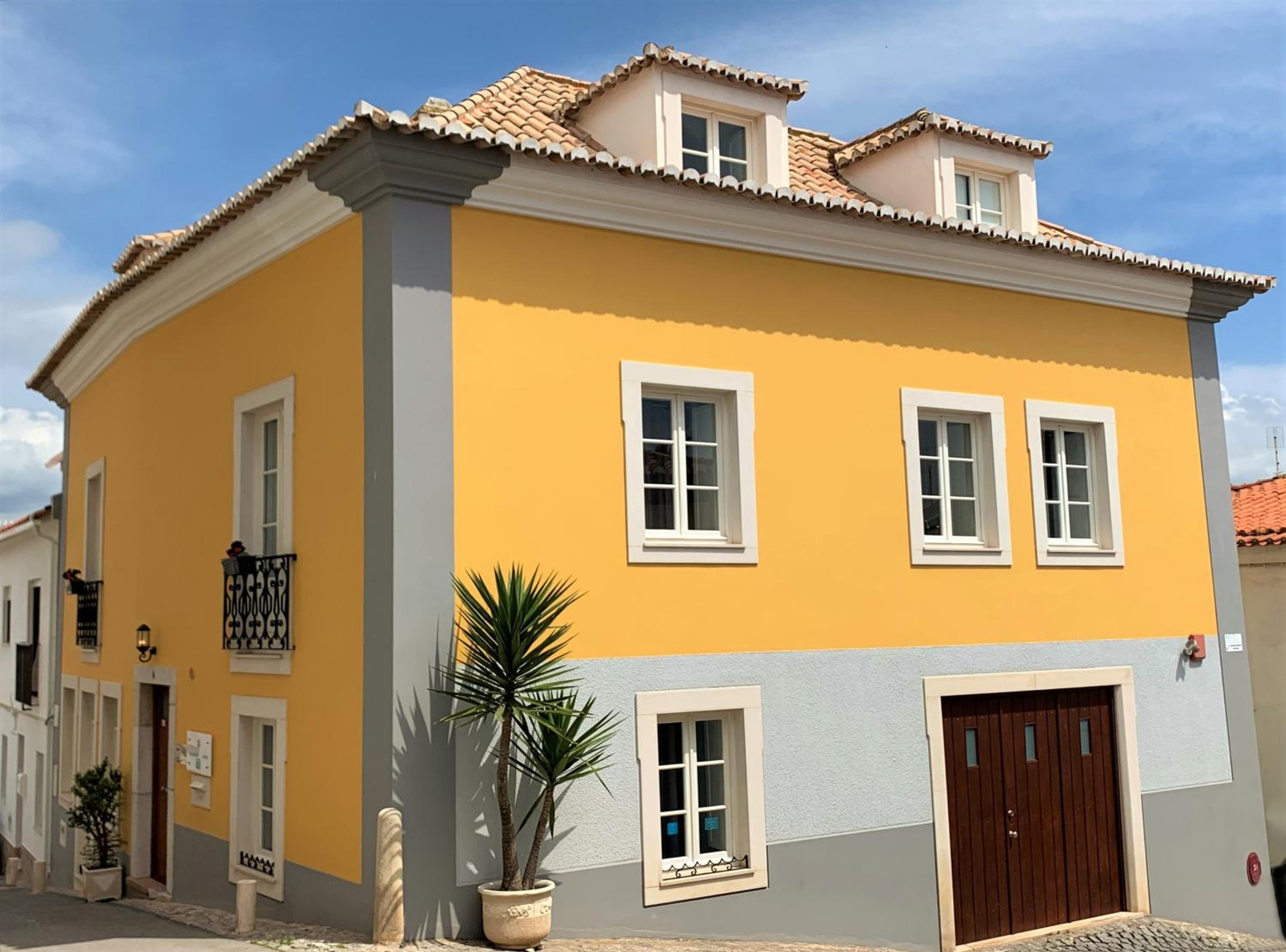 Hotel Residence Lagos - Image 1