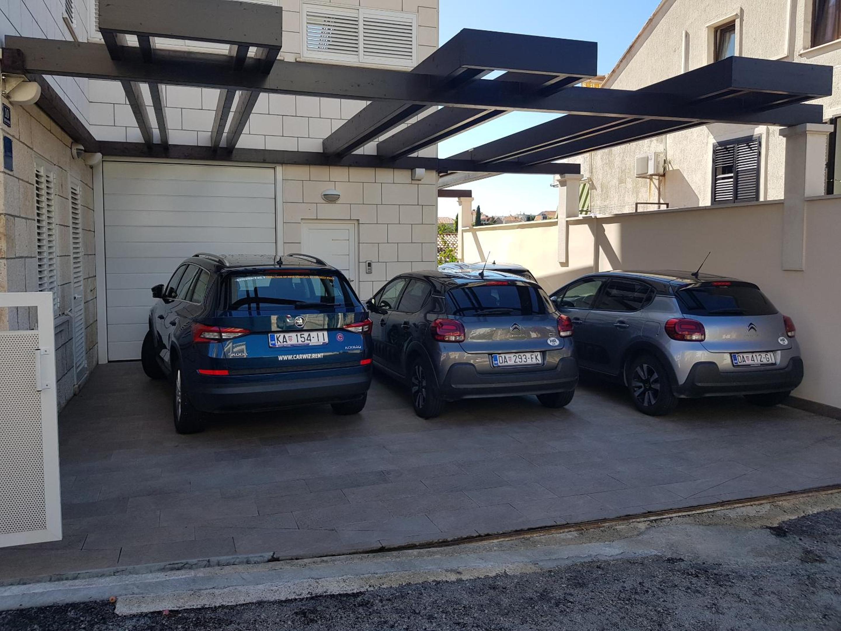 Apartments Laus