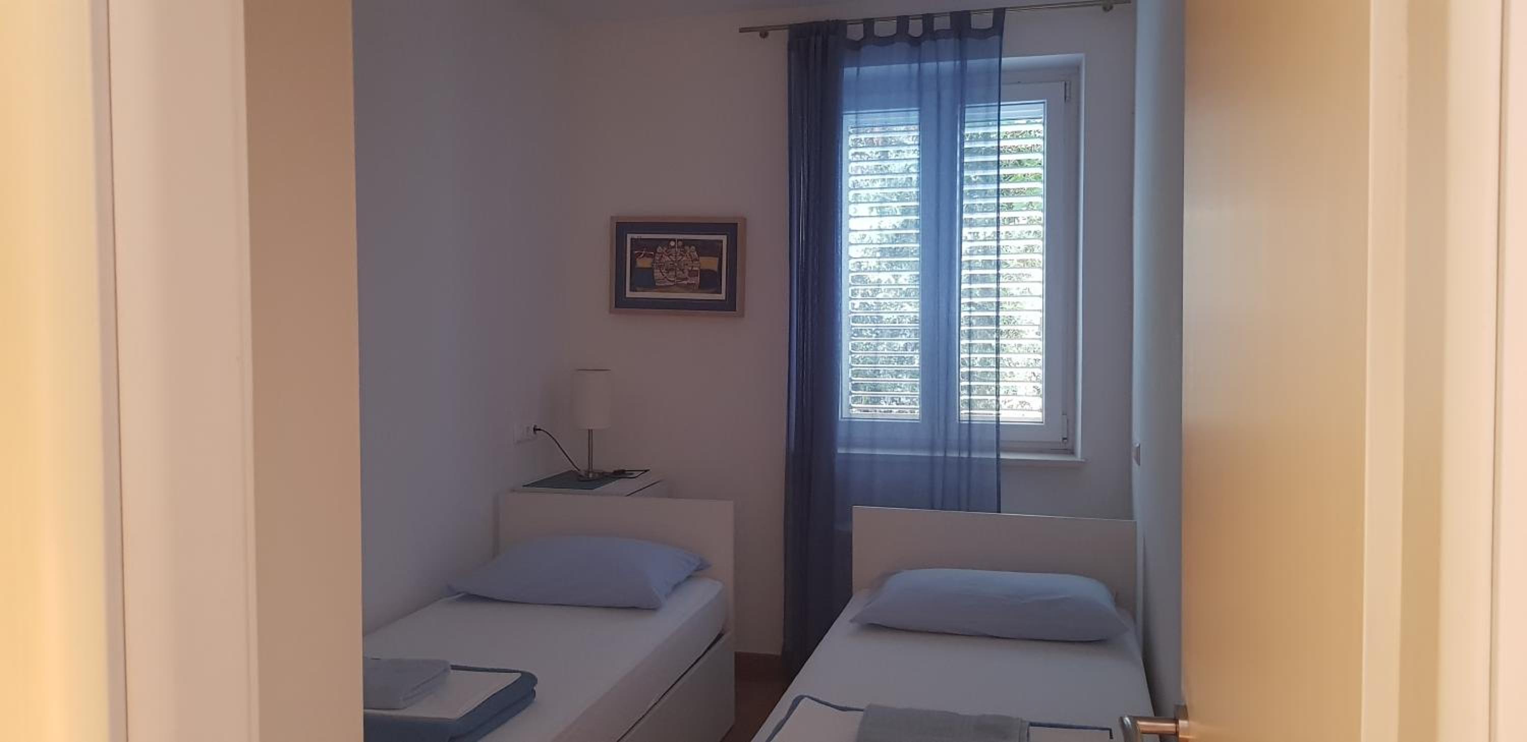 Apartments Laus
