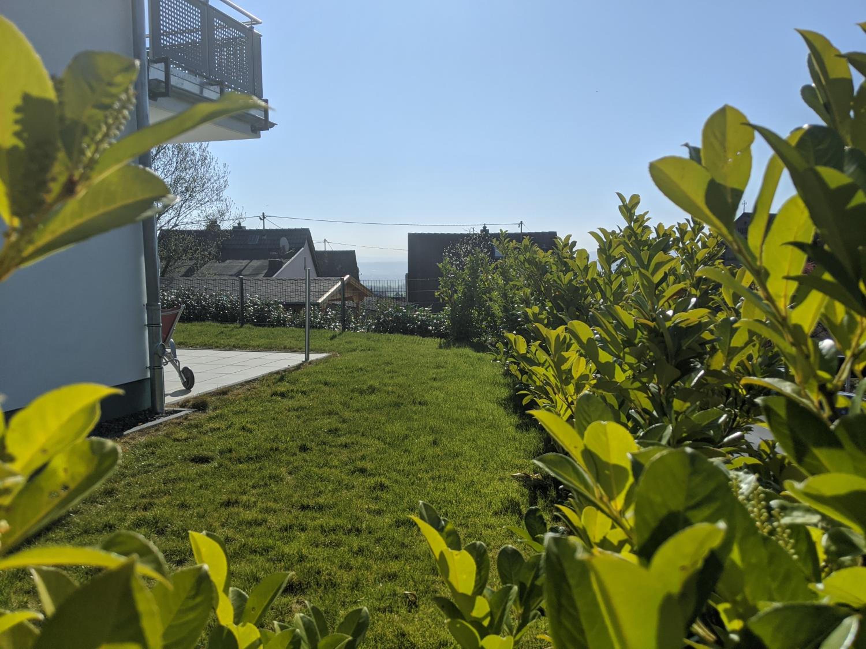 Ferienwohnungen Pellenzblick - Wohnen auf Zeit -