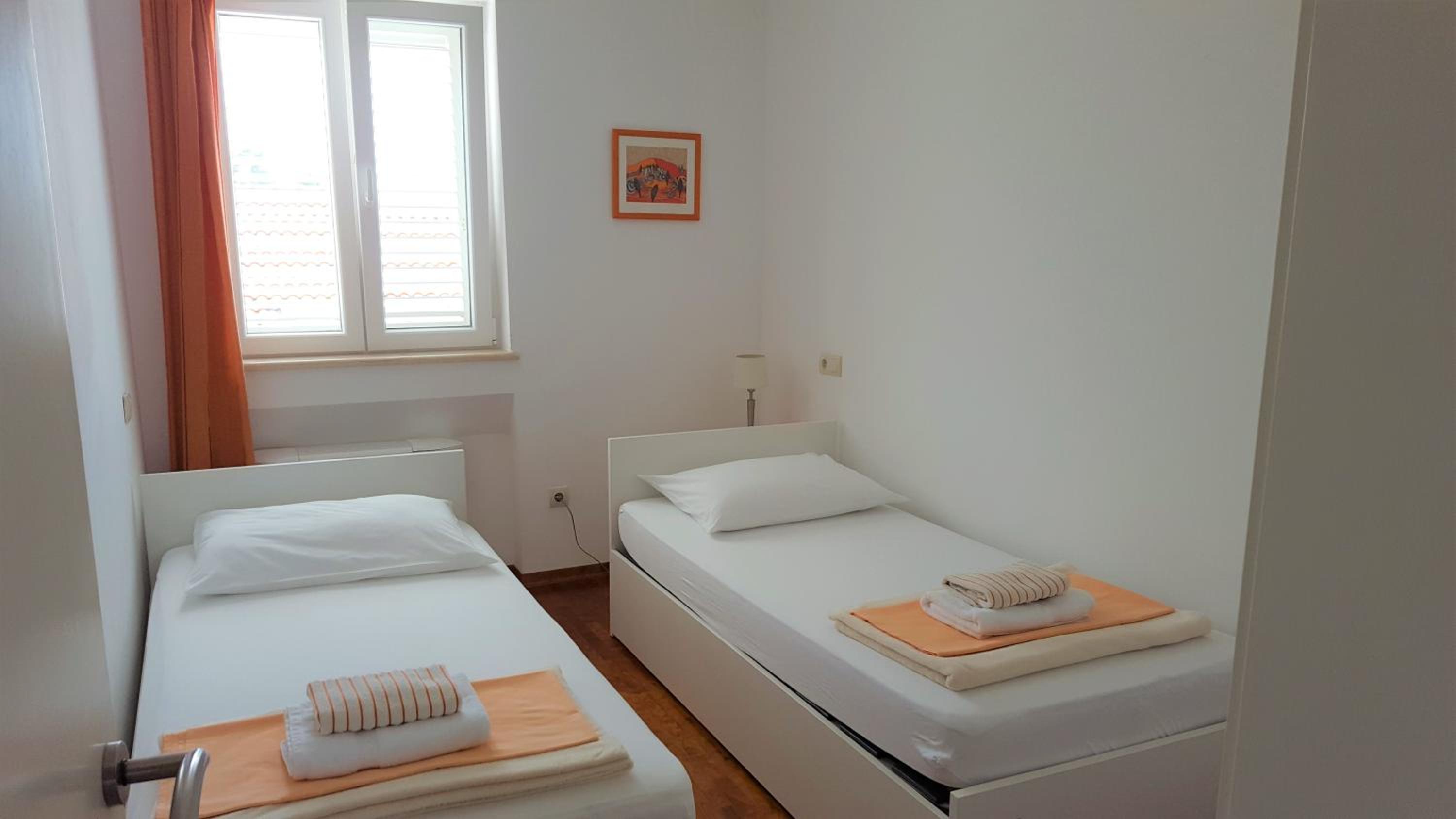 Apartments Laus