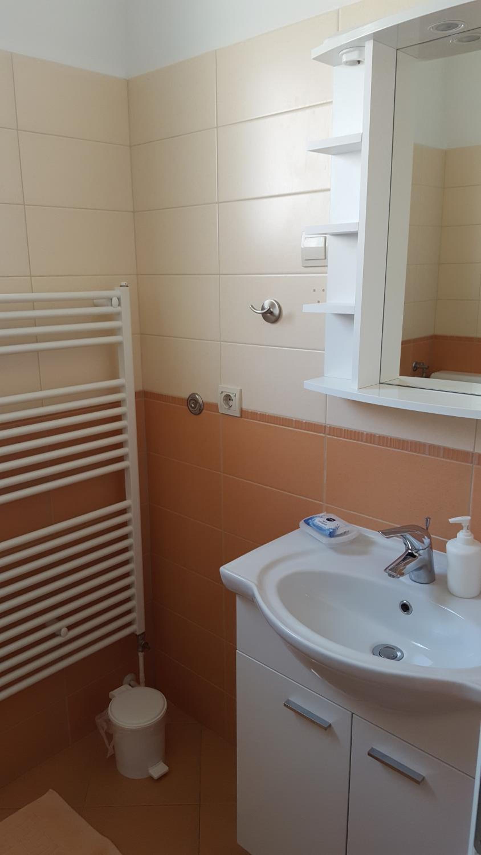 Apartments Laus
