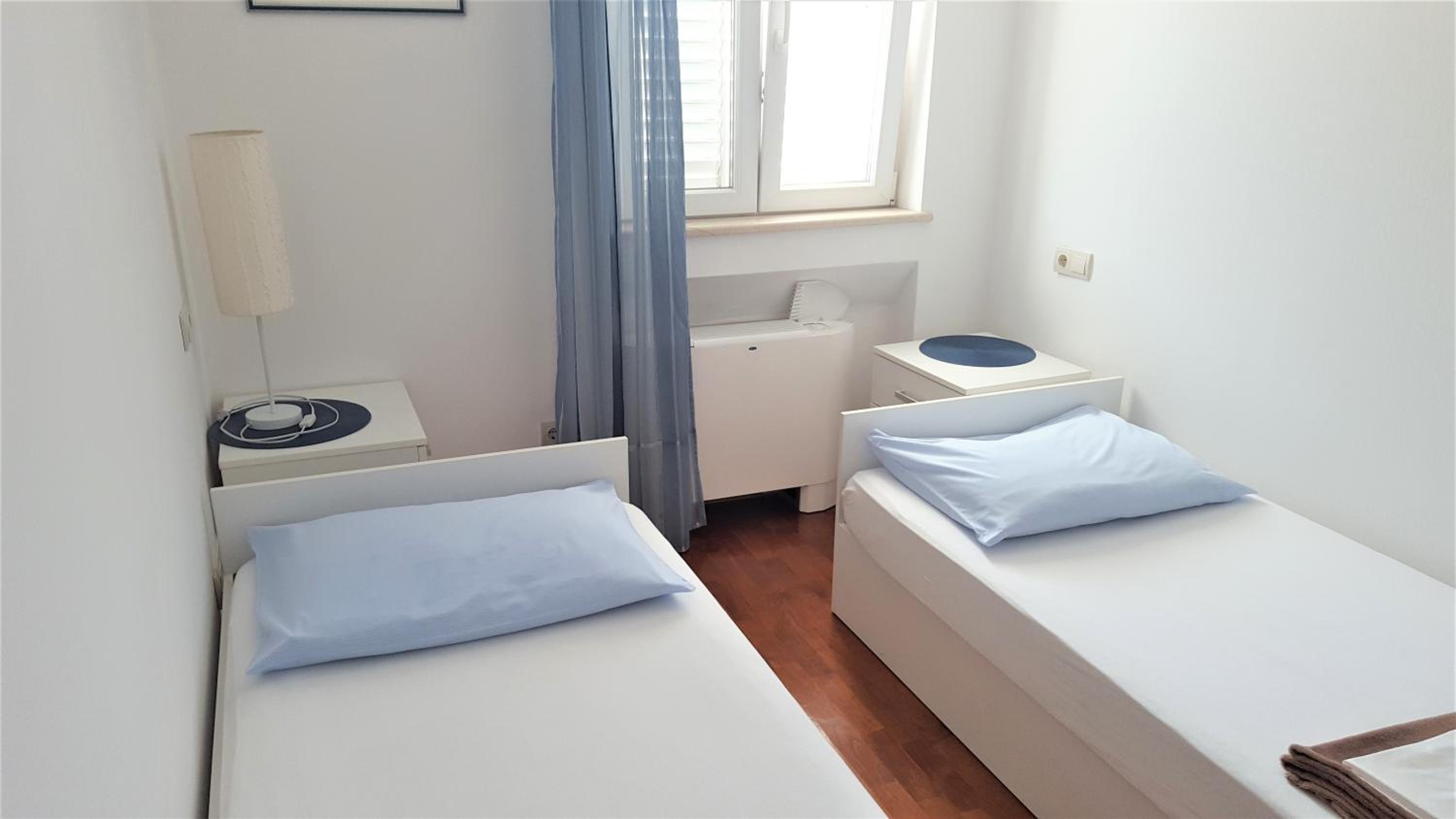 Apartments Laus