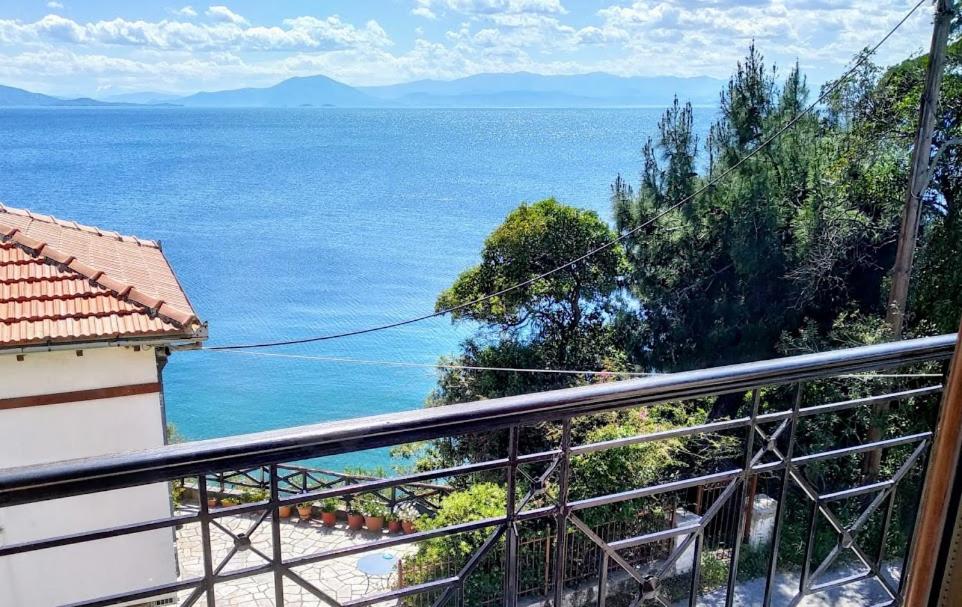 Pelion Seaside Luxury House view 5
