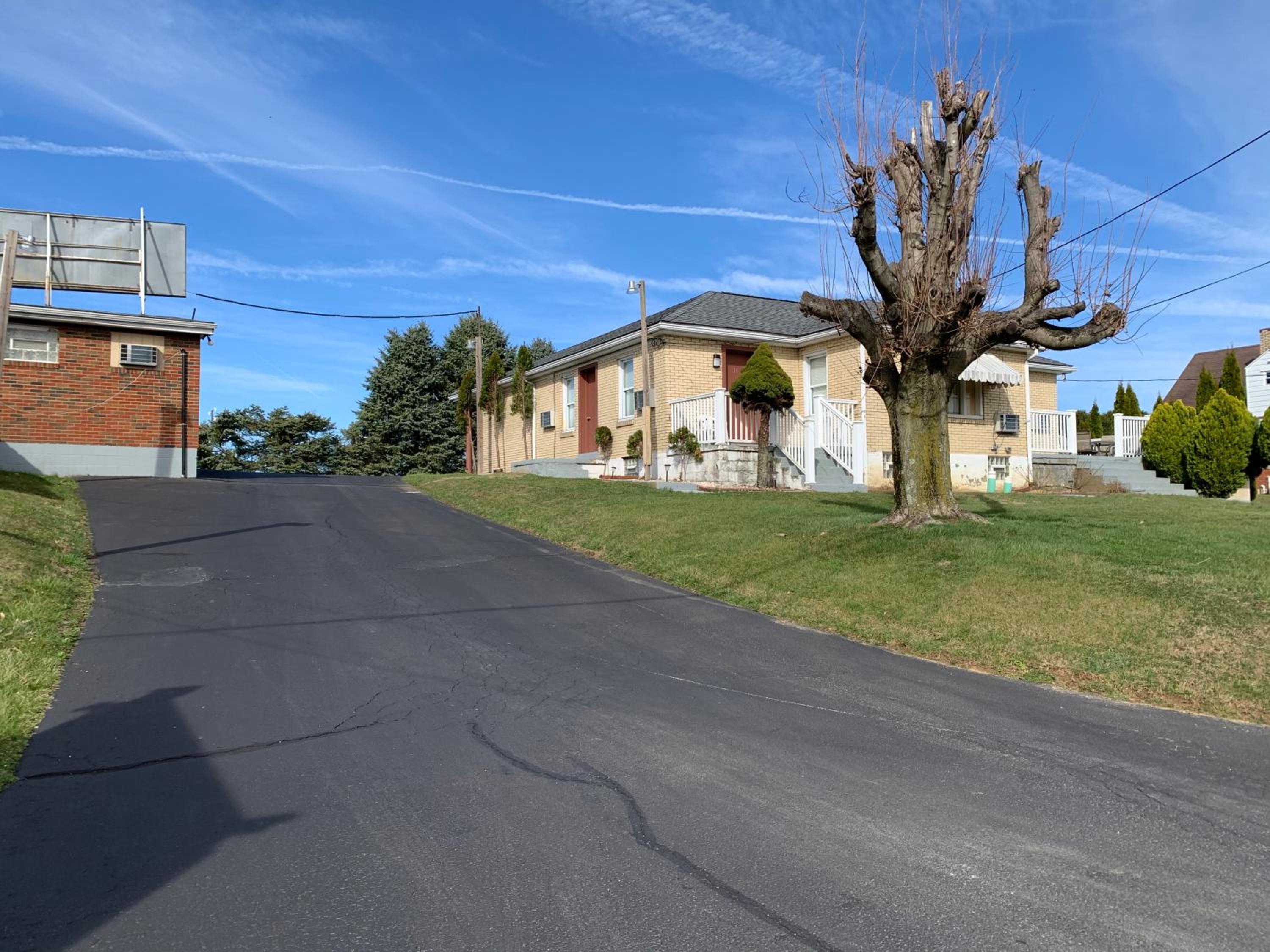 Budget Inn - Property Image 31