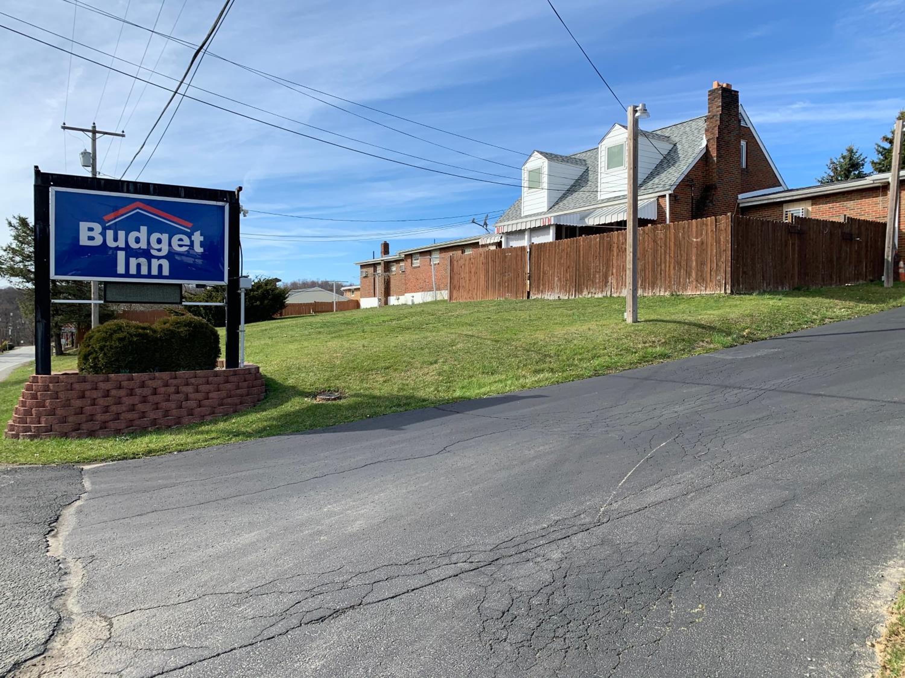 Budget Inn - Property Image 17