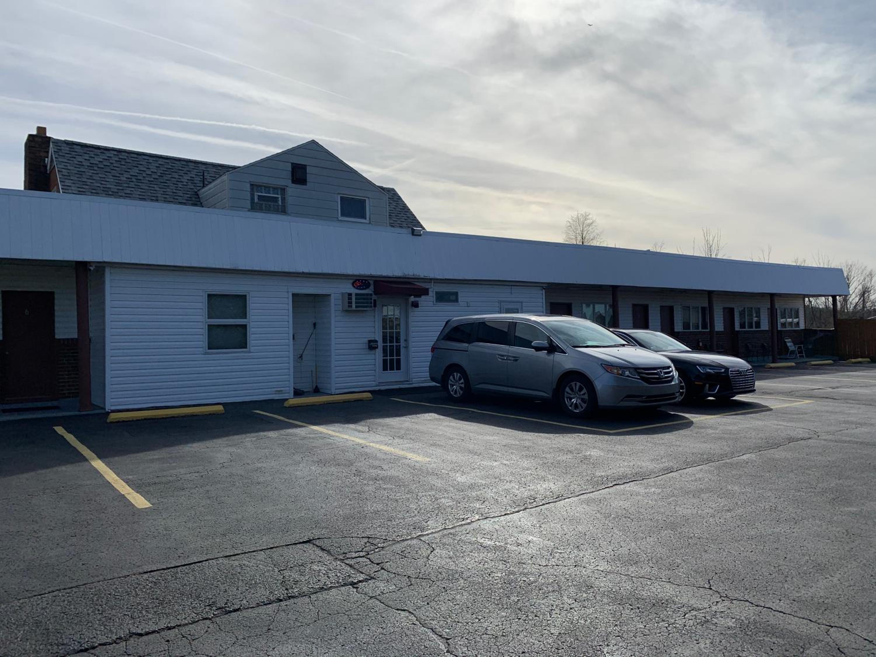 Budget Inn - Property Image 30