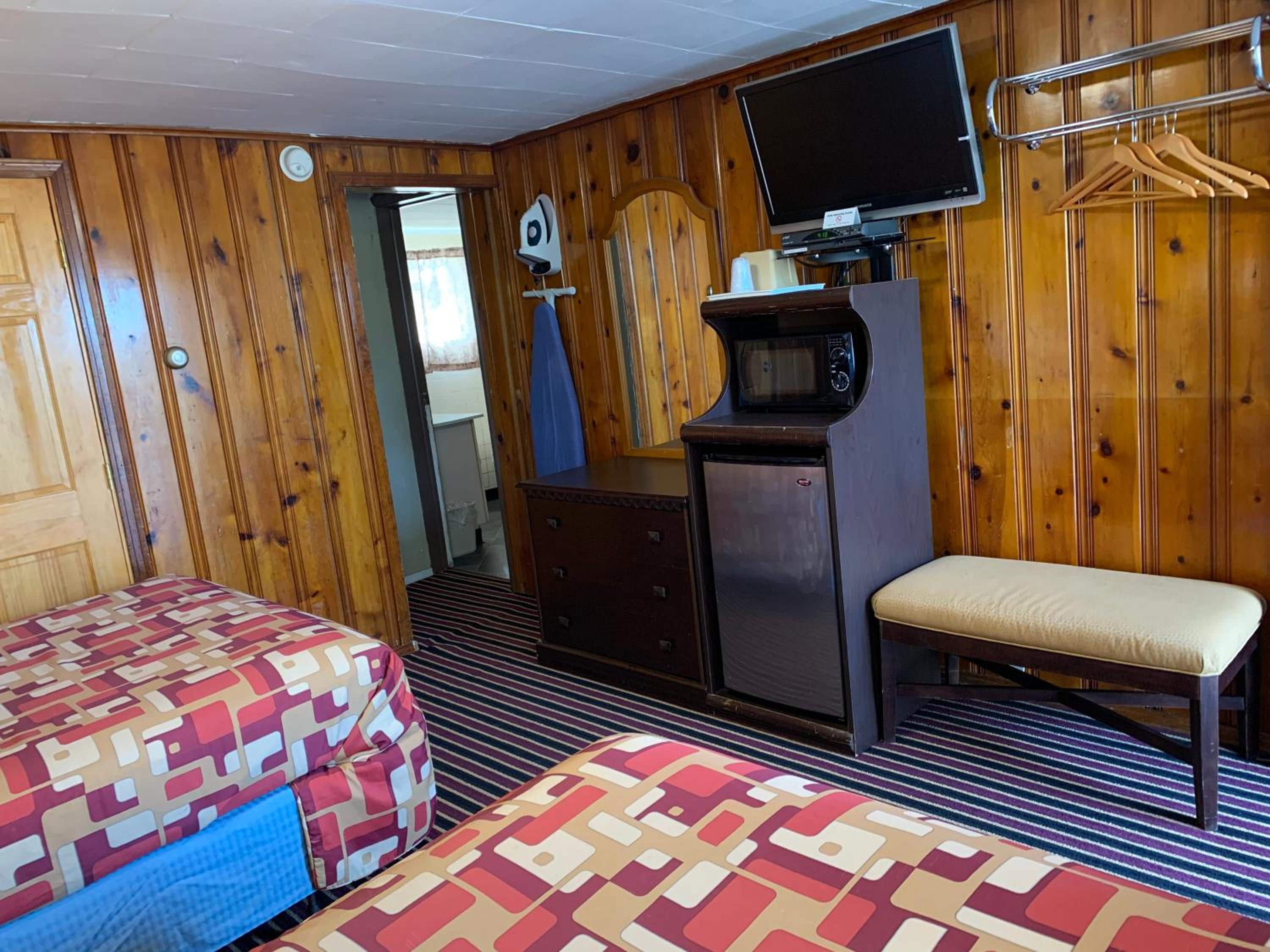 Budget Inn - Property Image 7