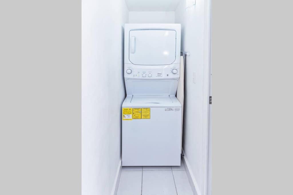MONTERREY LIVING Centro T5