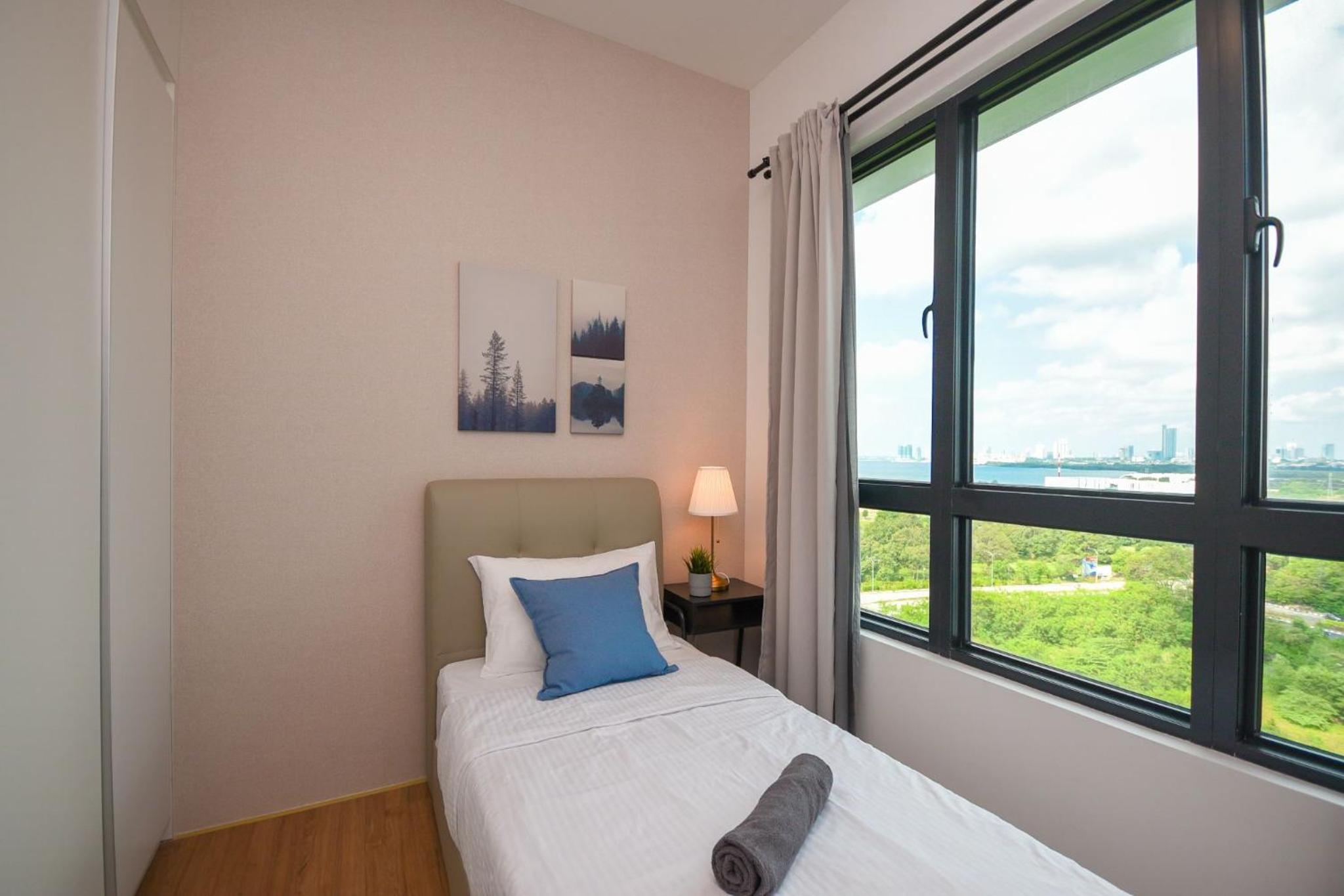 Marina View Resort by Nest Home [Bathtub & Seaview!]