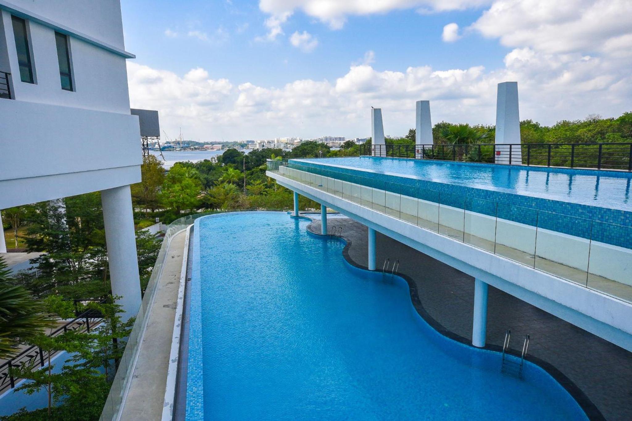Marina View Resort by Nest Home [Bathtub & Seaview!]