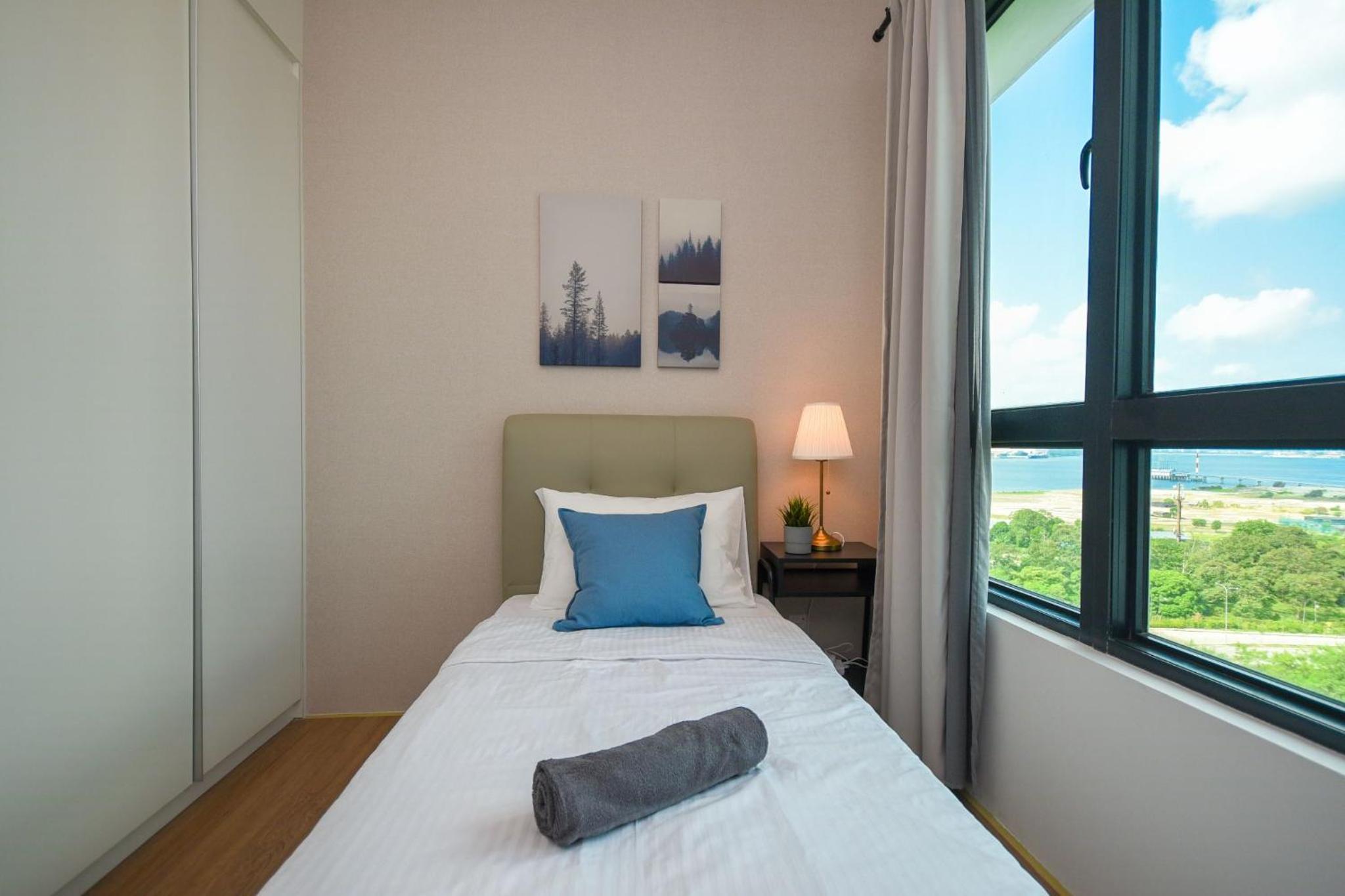 Marina View Resort by Nest Home [Bathtub & Seaview!]
