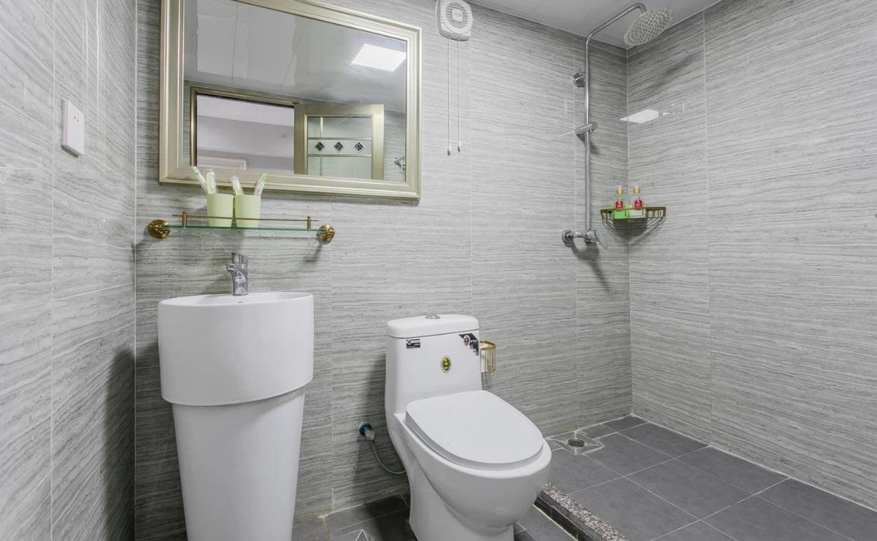 April Fair Duplex Apartment Guangzhou South Railway Station Ao Yuan Yue Shi Dai Branch