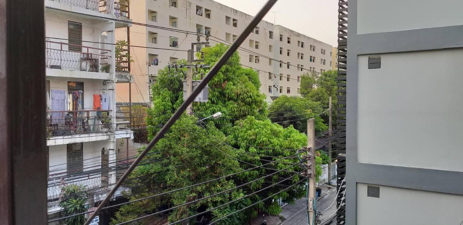 Benjamas hostels