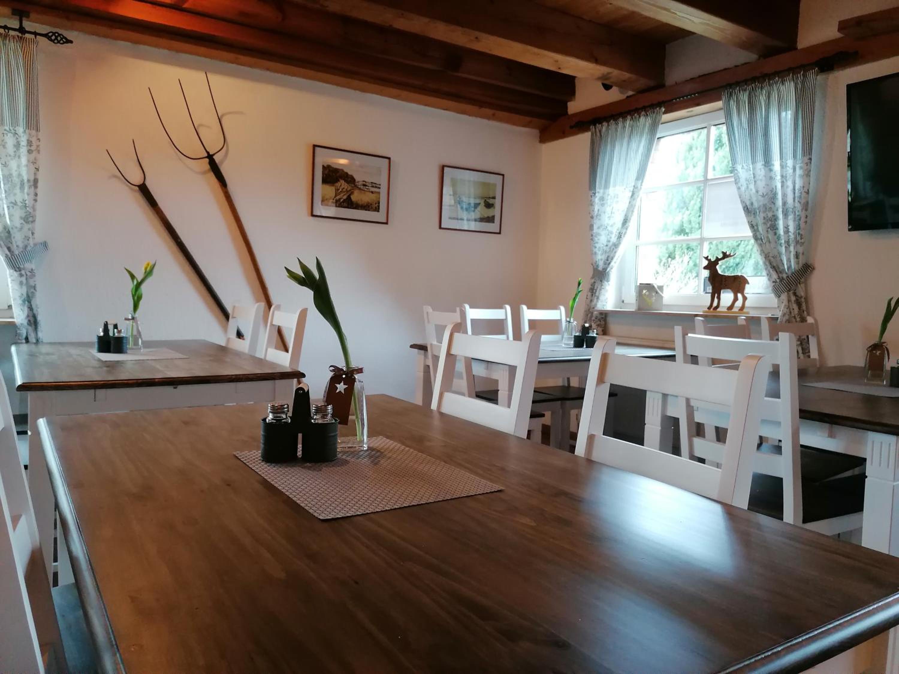 Boddenhus auf Rügen - Ferienwohnungen und Pension view 2