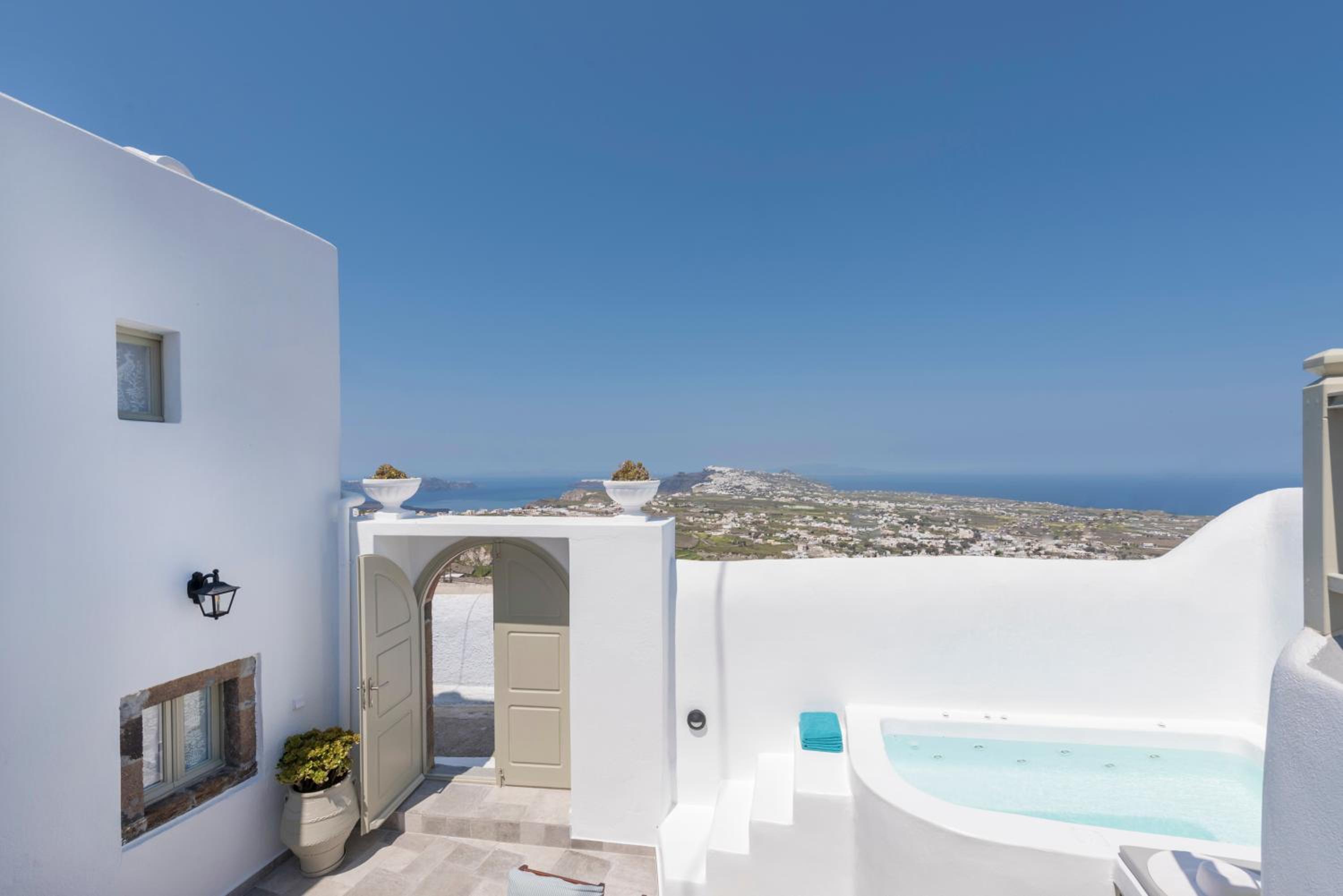 Santorini 180 Degrees photo 4