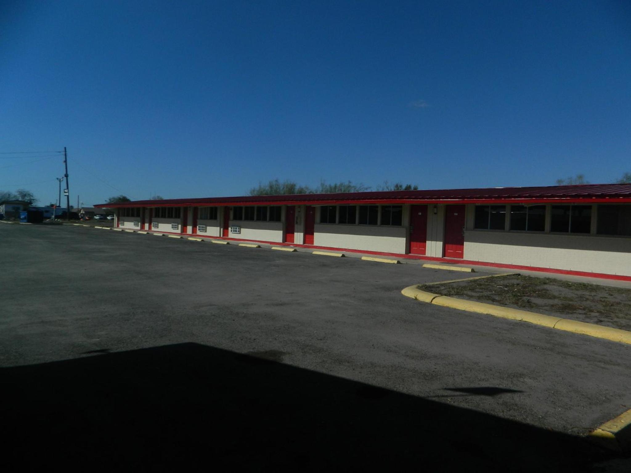 Photo 16
