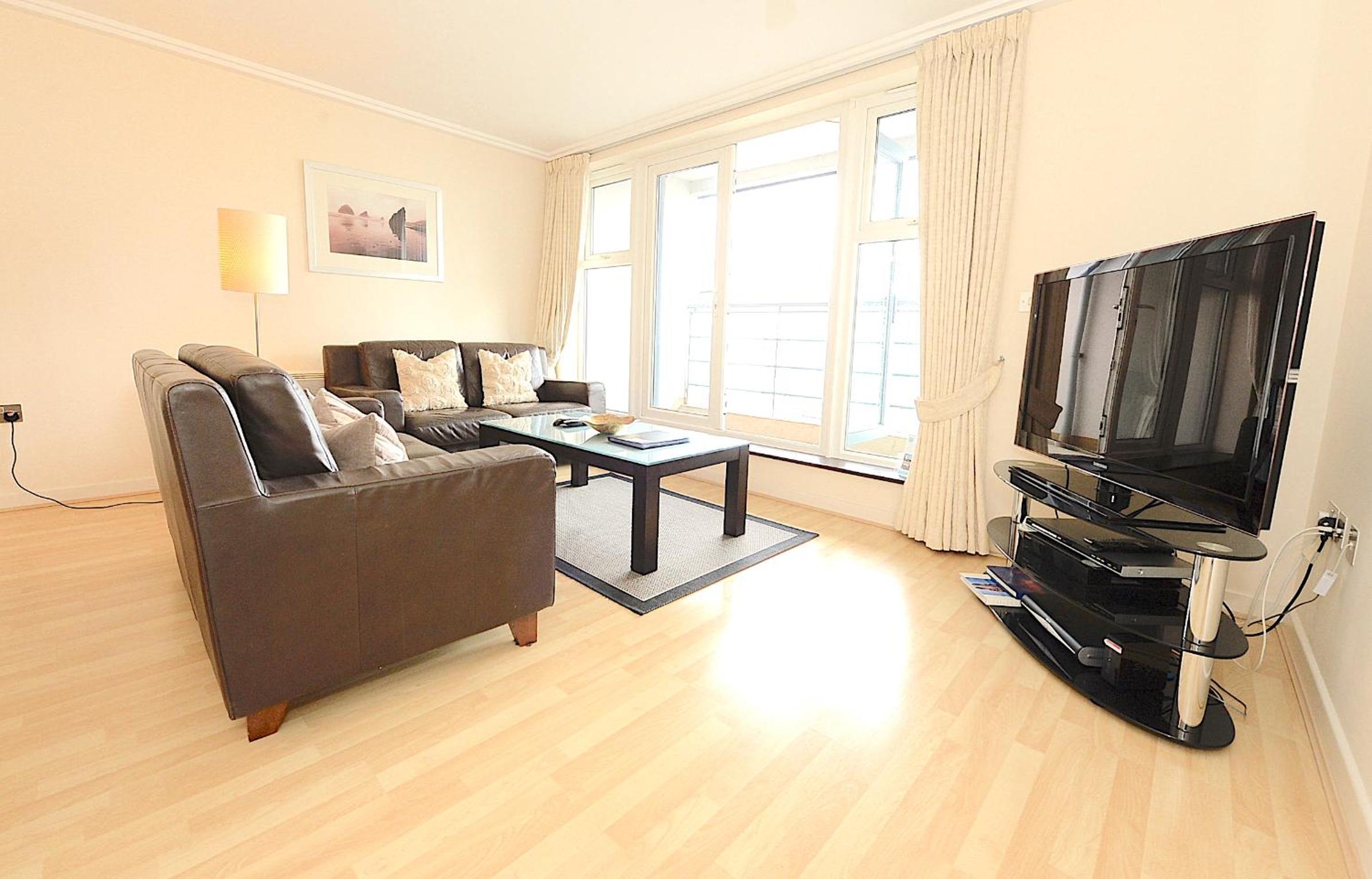 Centrium - Woking Town Centre by Deilamy Homes view 5