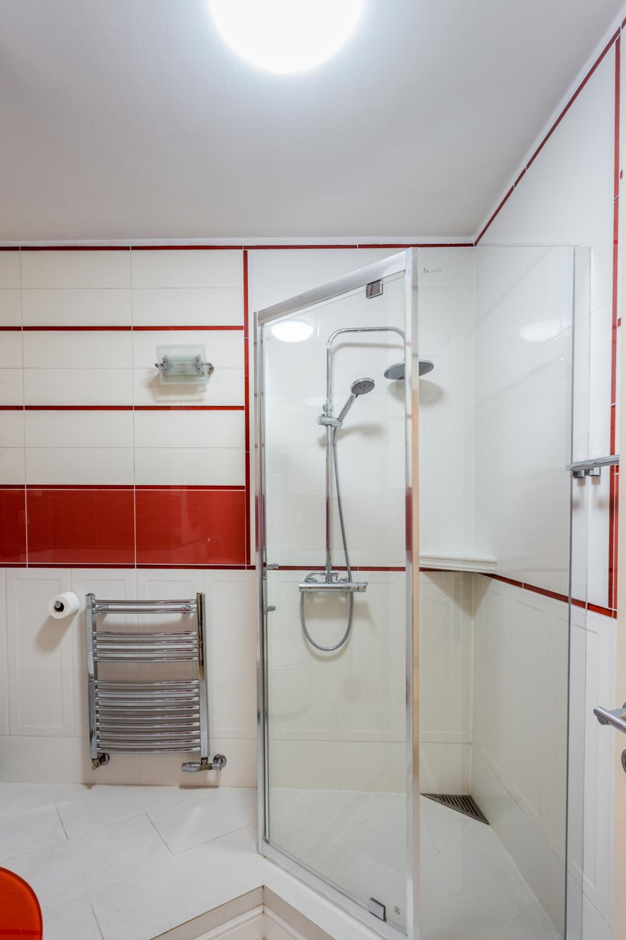 JessApart– Babka Tower Apartment