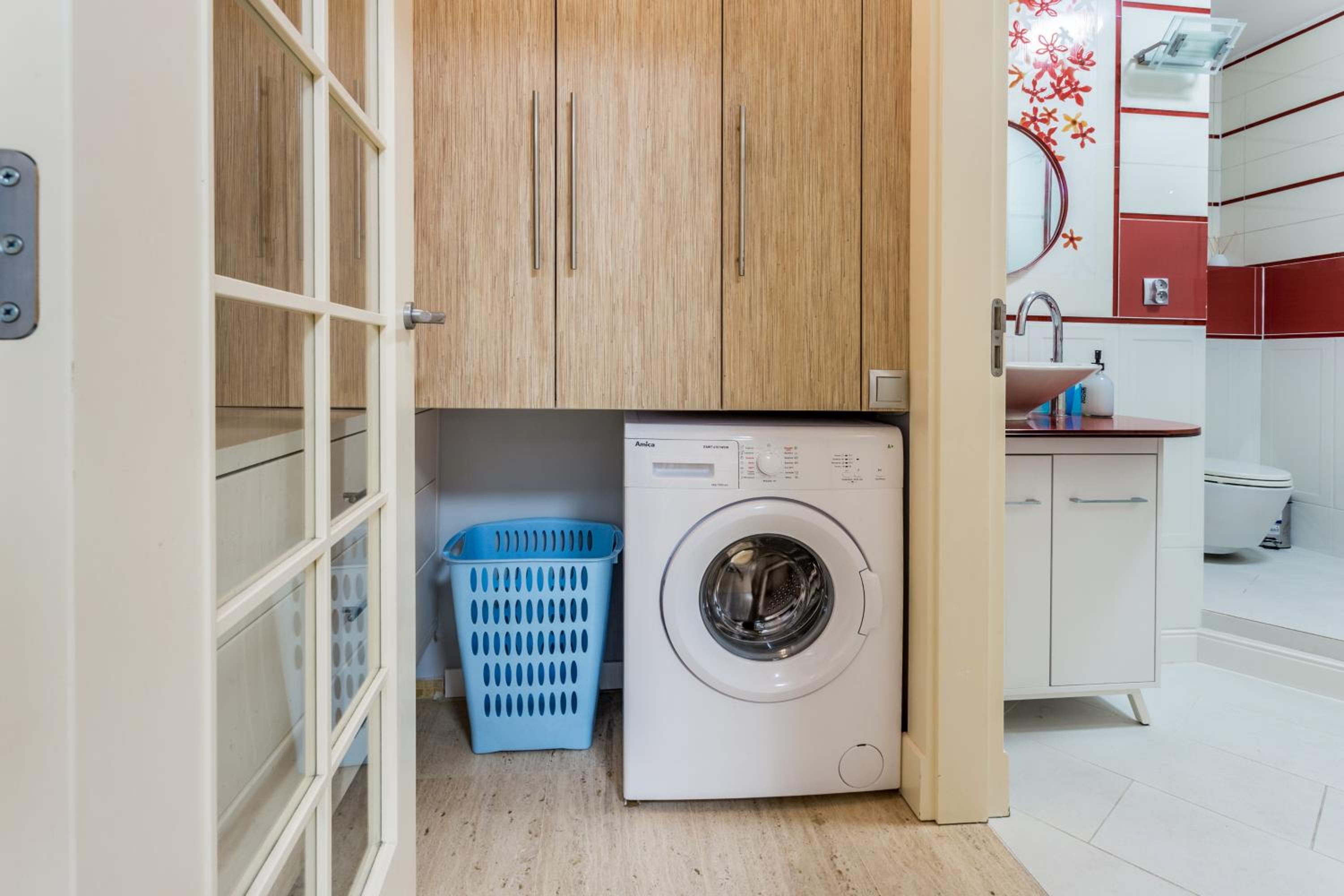 JessApart– Babka Tower Apartment