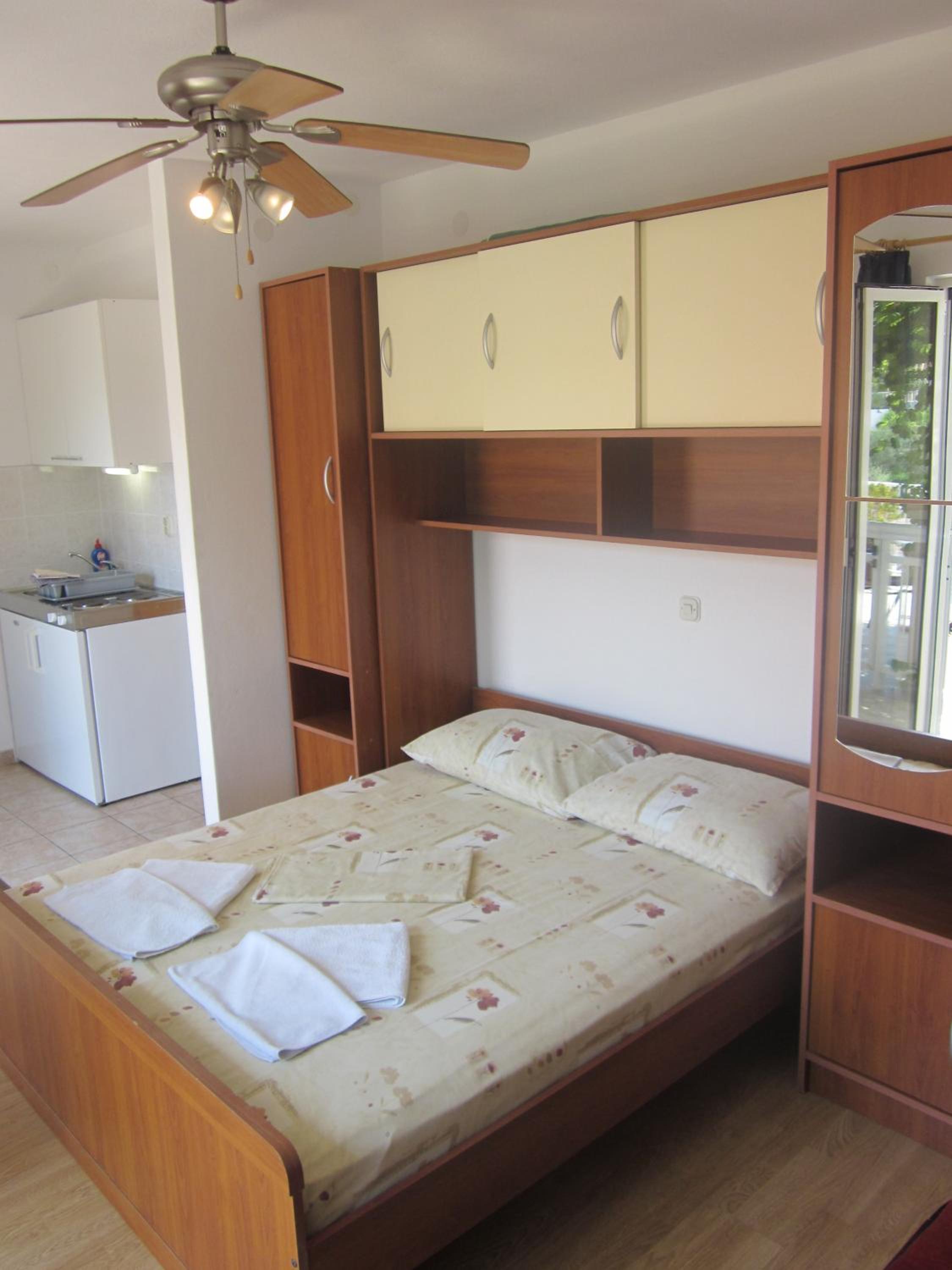 Apartments Kresic