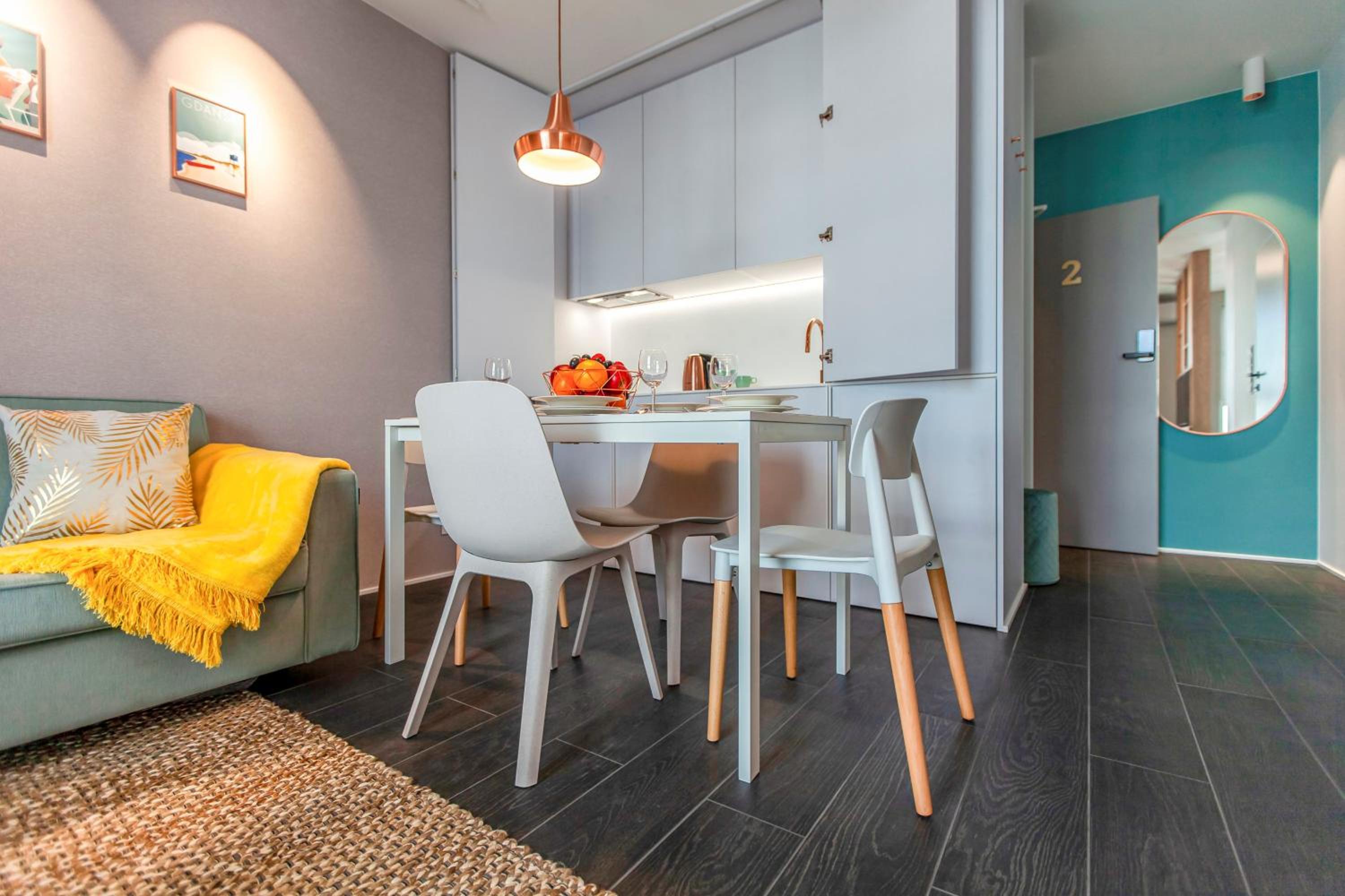 Megi & Greg Apartments view 5