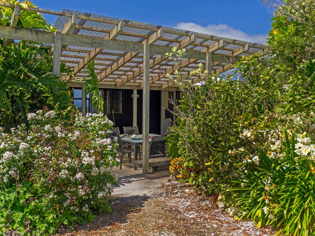 Hahei Hideaway - Hahei Holiday Home view 5