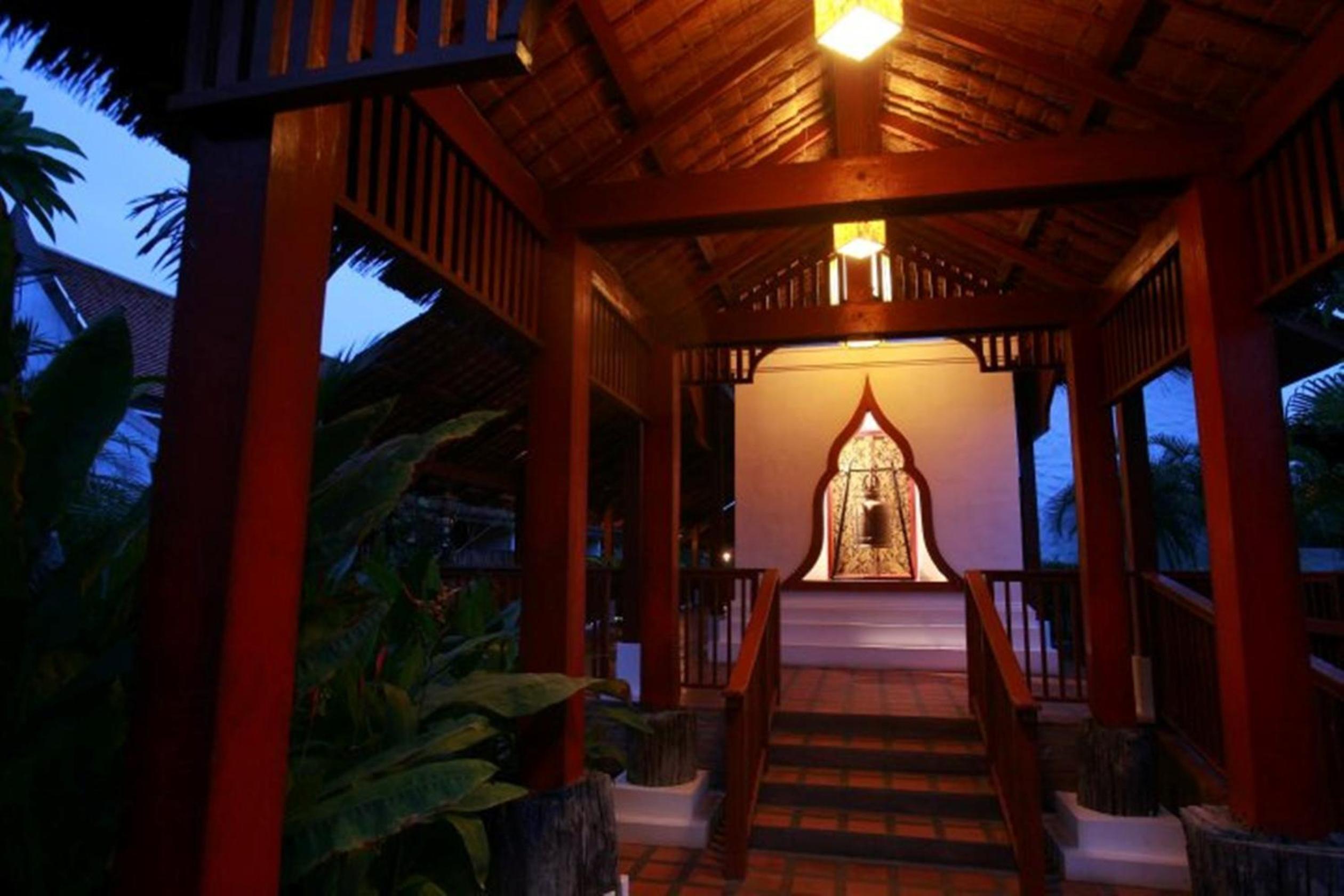 Tharaburi Resort