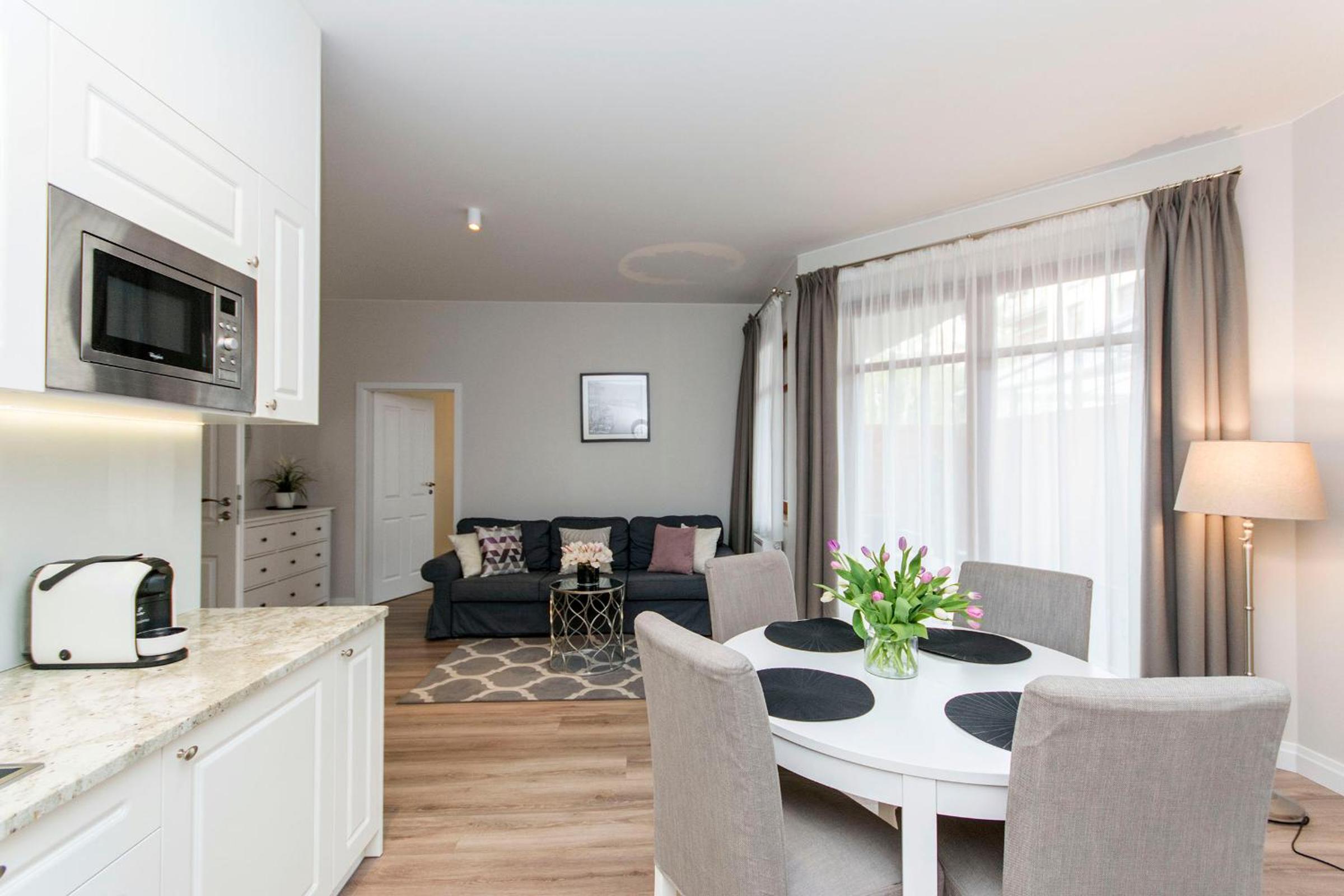 Vanilla Rentyear Apartments view 3