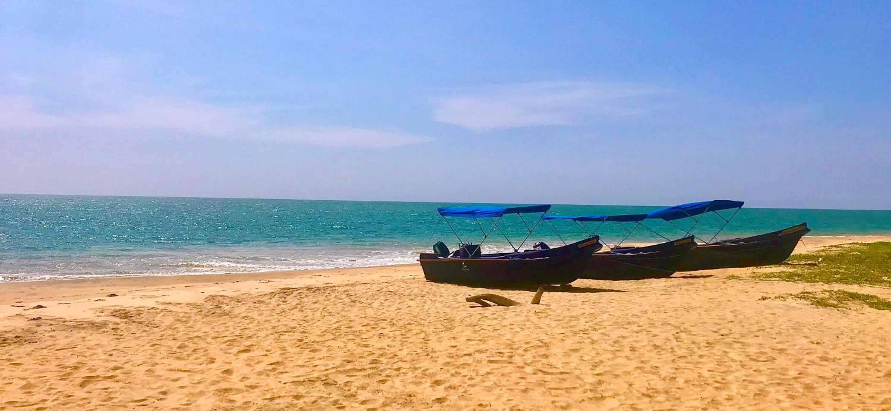 Khomba Beach House