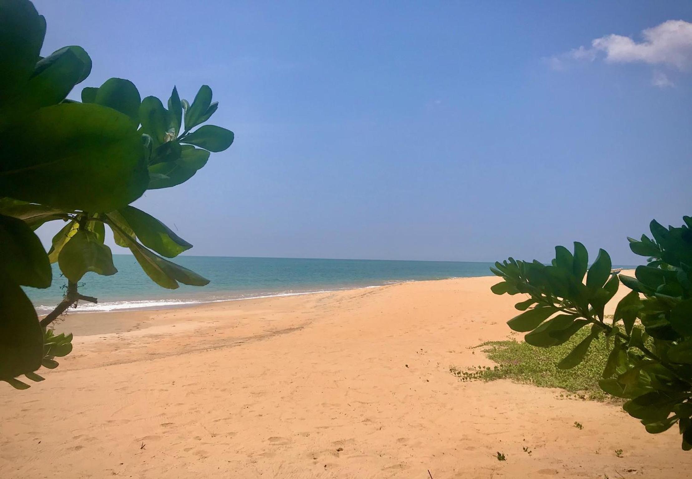 Khomba Beach House