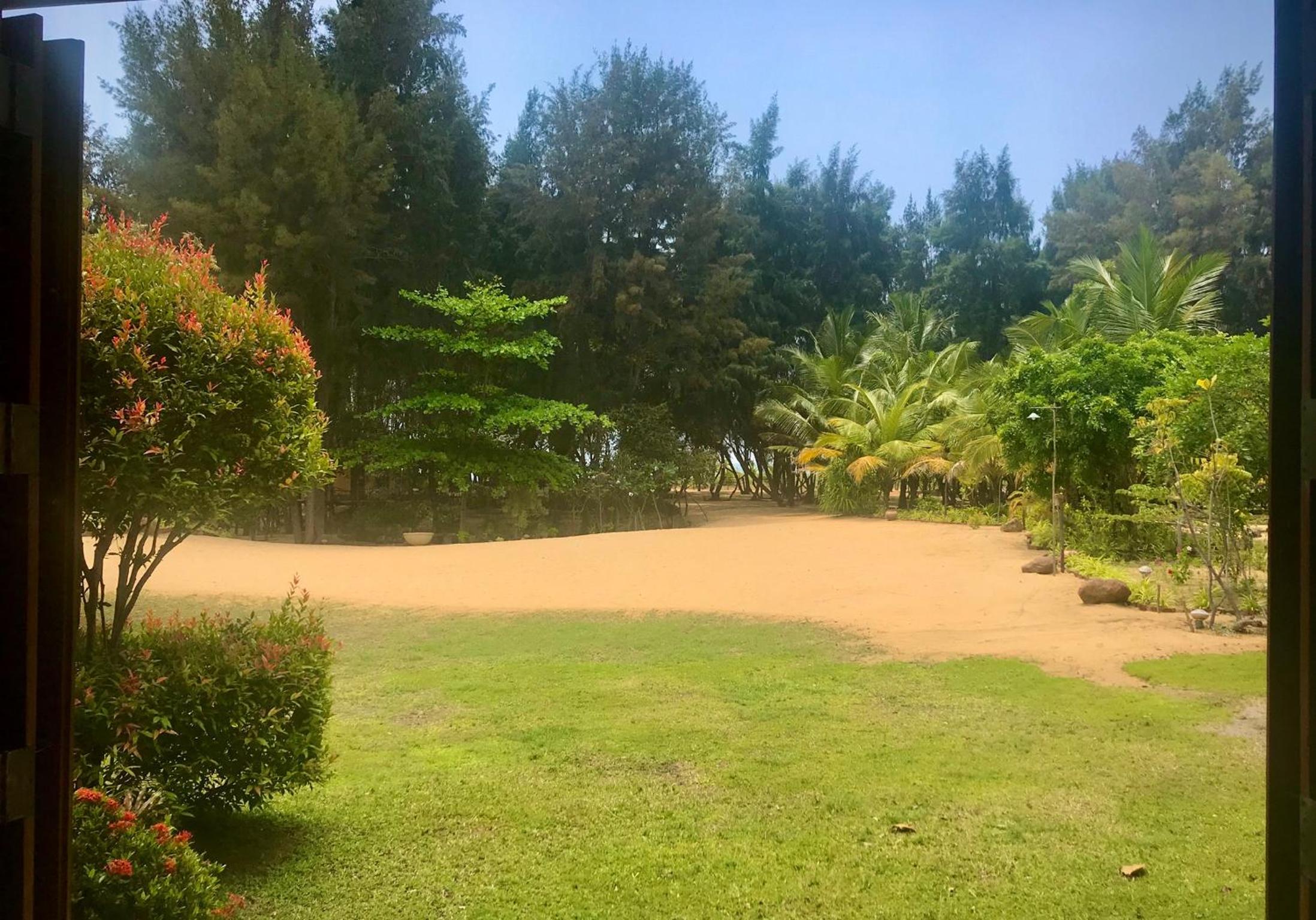 Khomba Beach House
