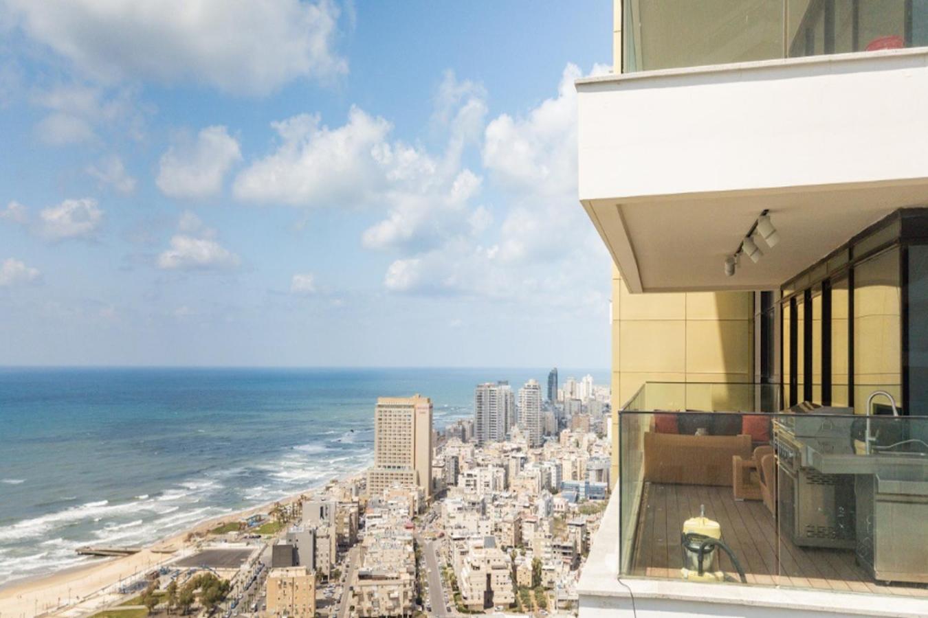 Mini-Penthouse With Stunning Sea View - 30th Floor view 3