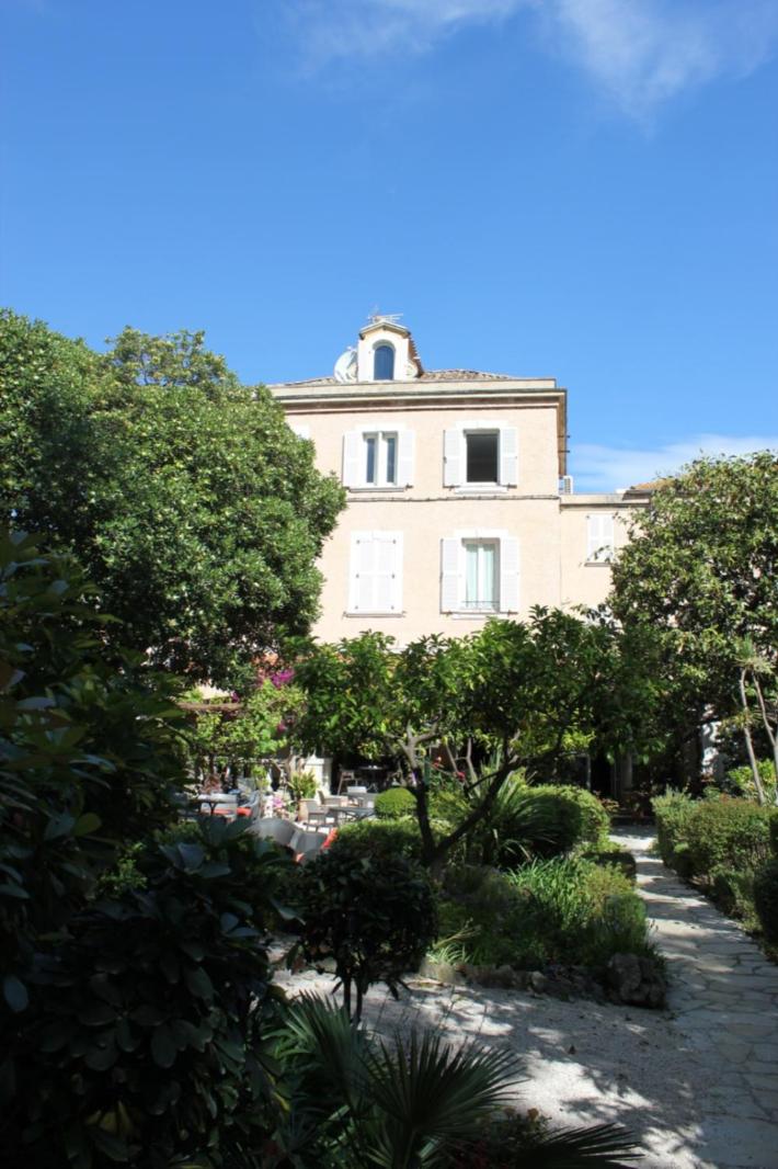 Hôtel Les Palmiers, photo 11