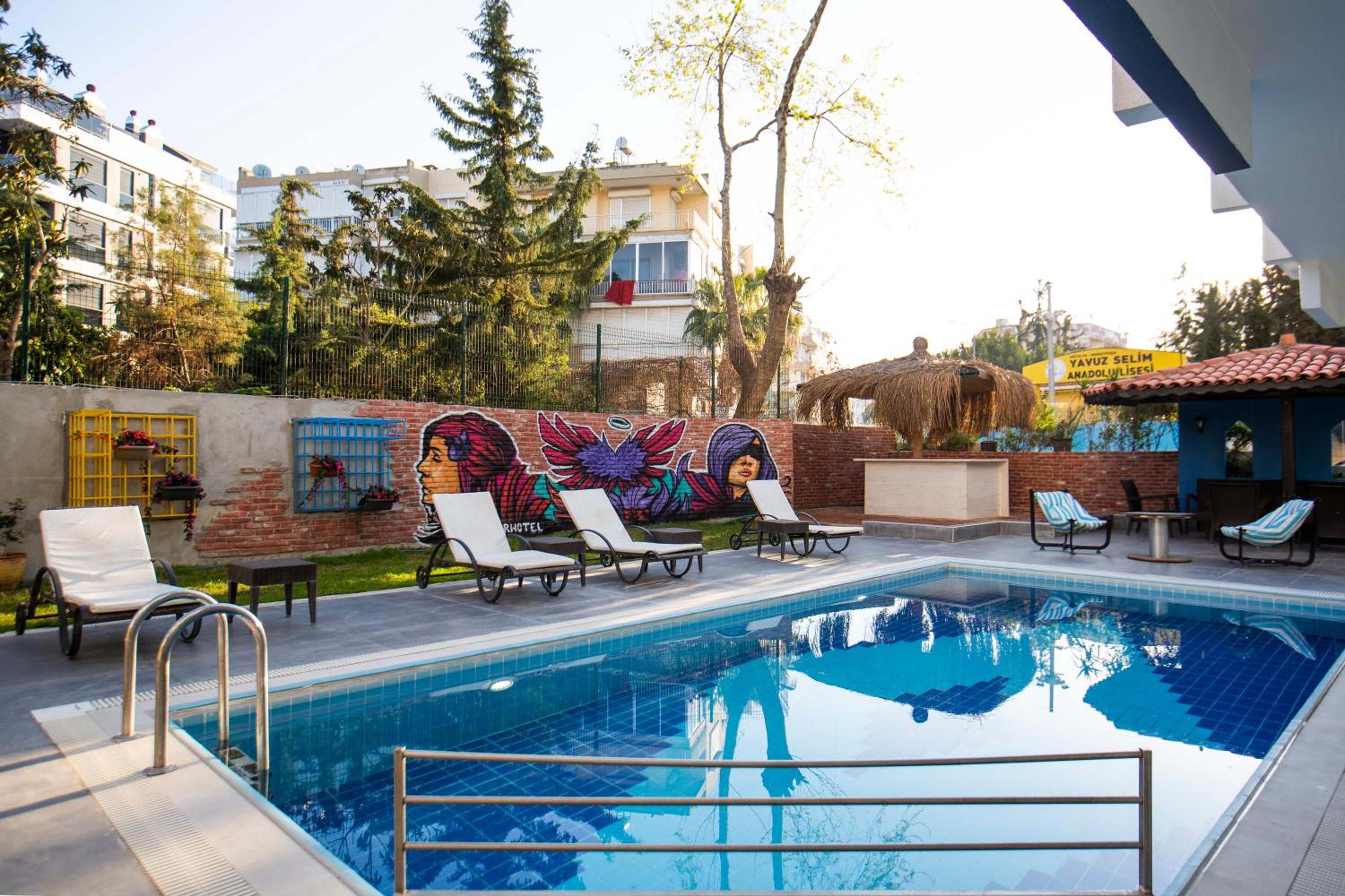 Mene City Hotel - Image 14