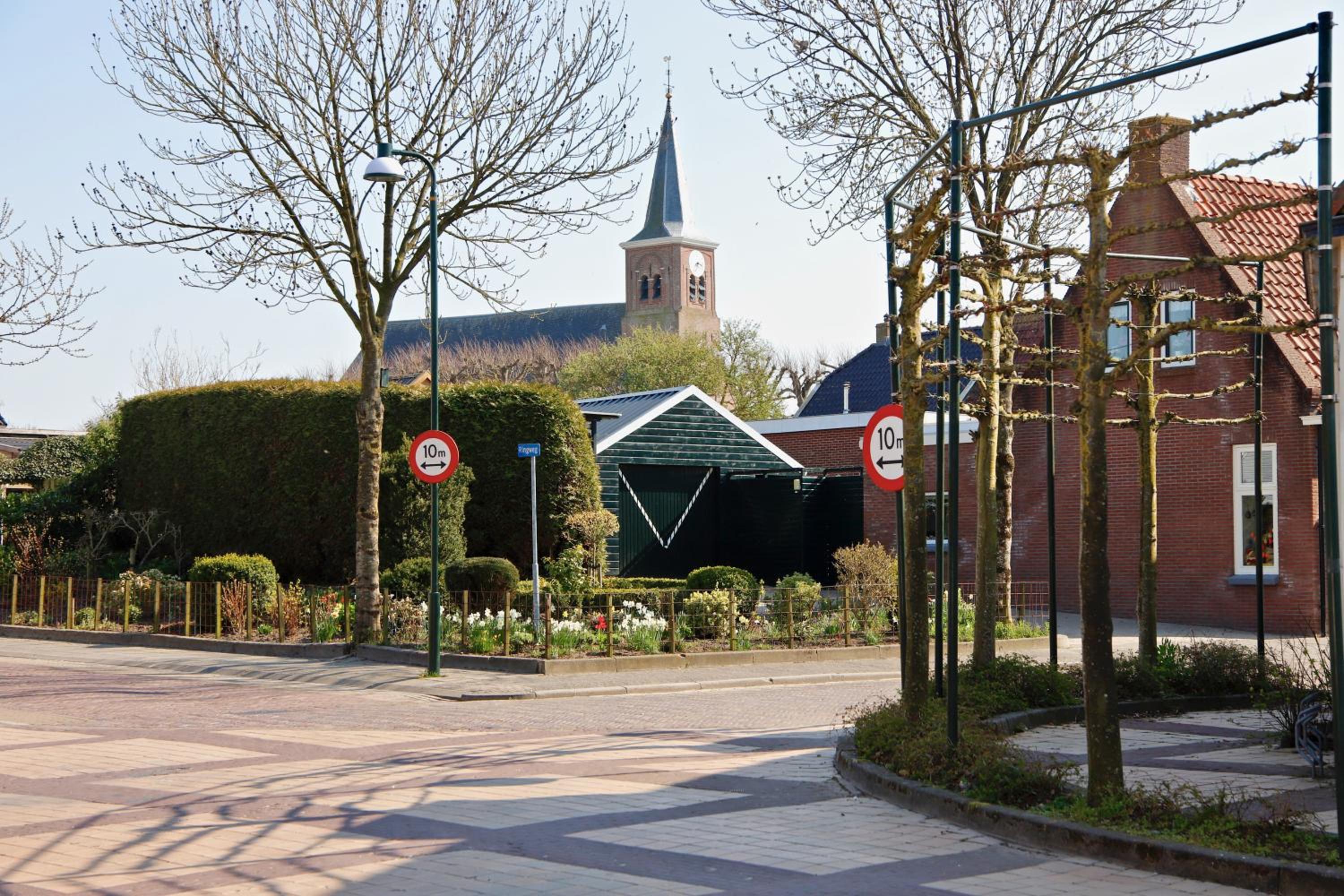 Photo 42