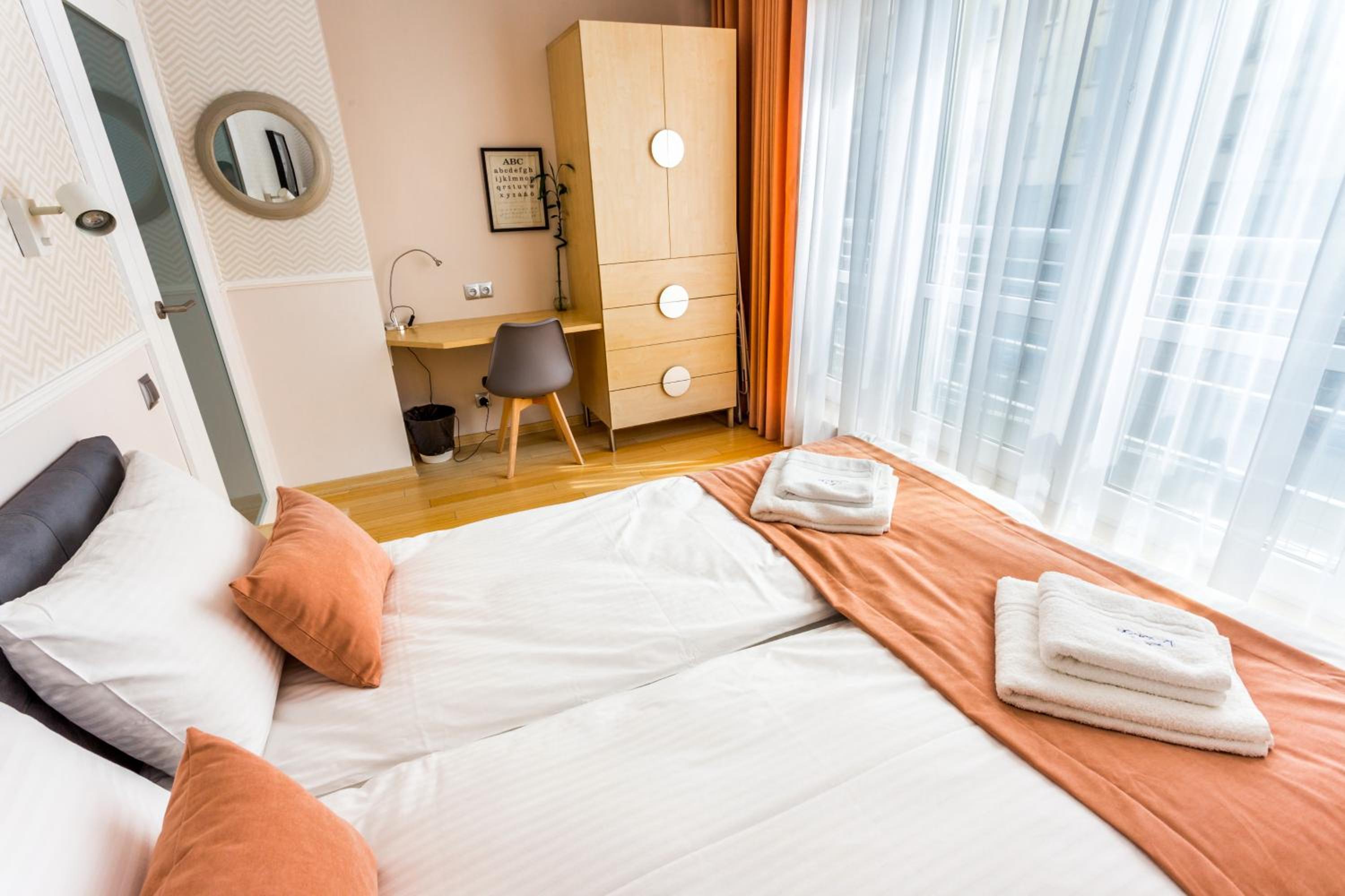 JessApart– Babka Tower Apartment