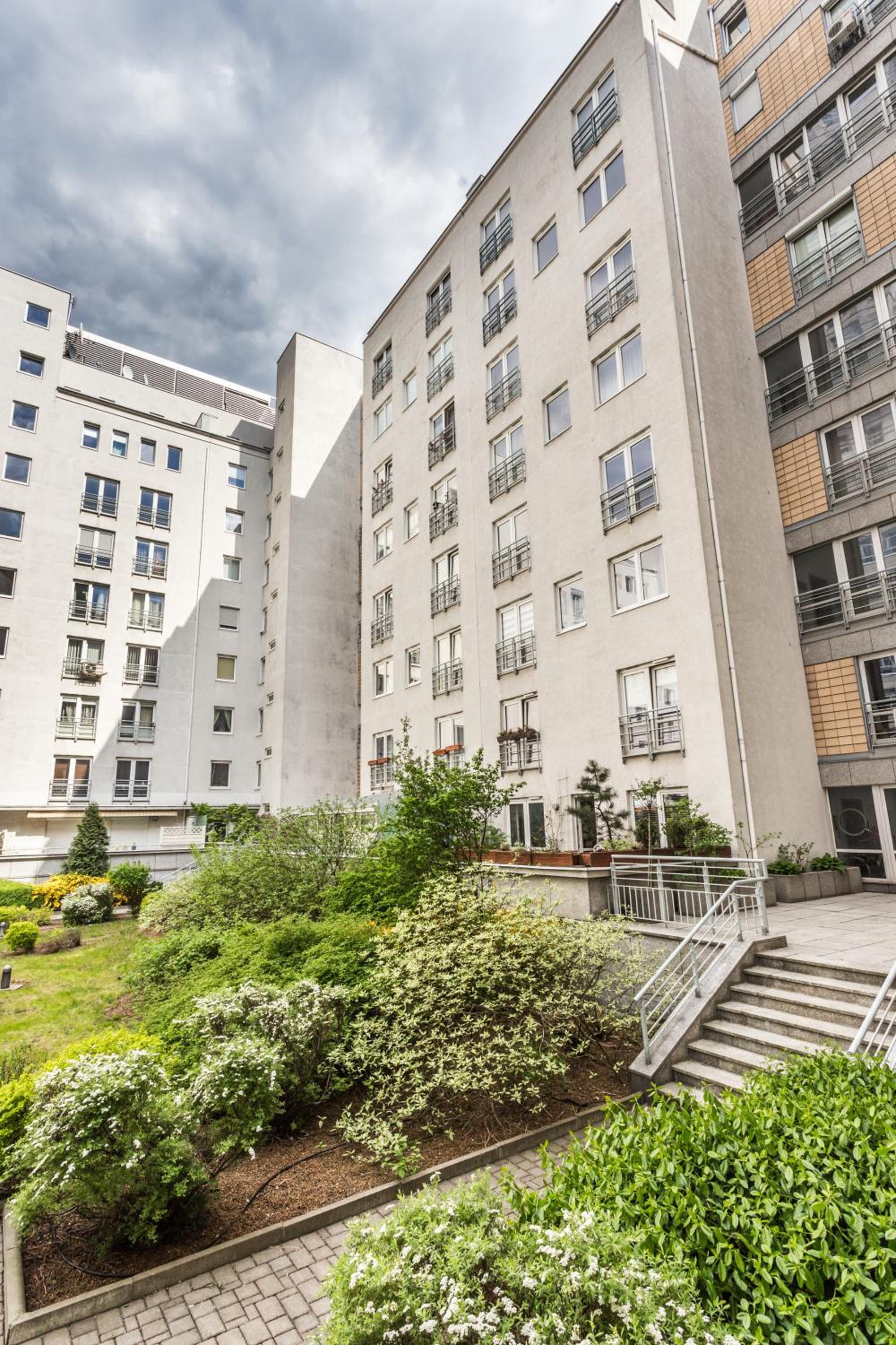 JessApart– Babka Tower Apartment