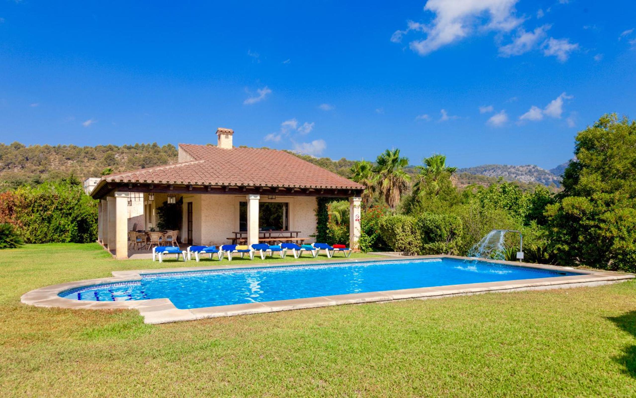 Can Colom by Sealand Villas view 3
